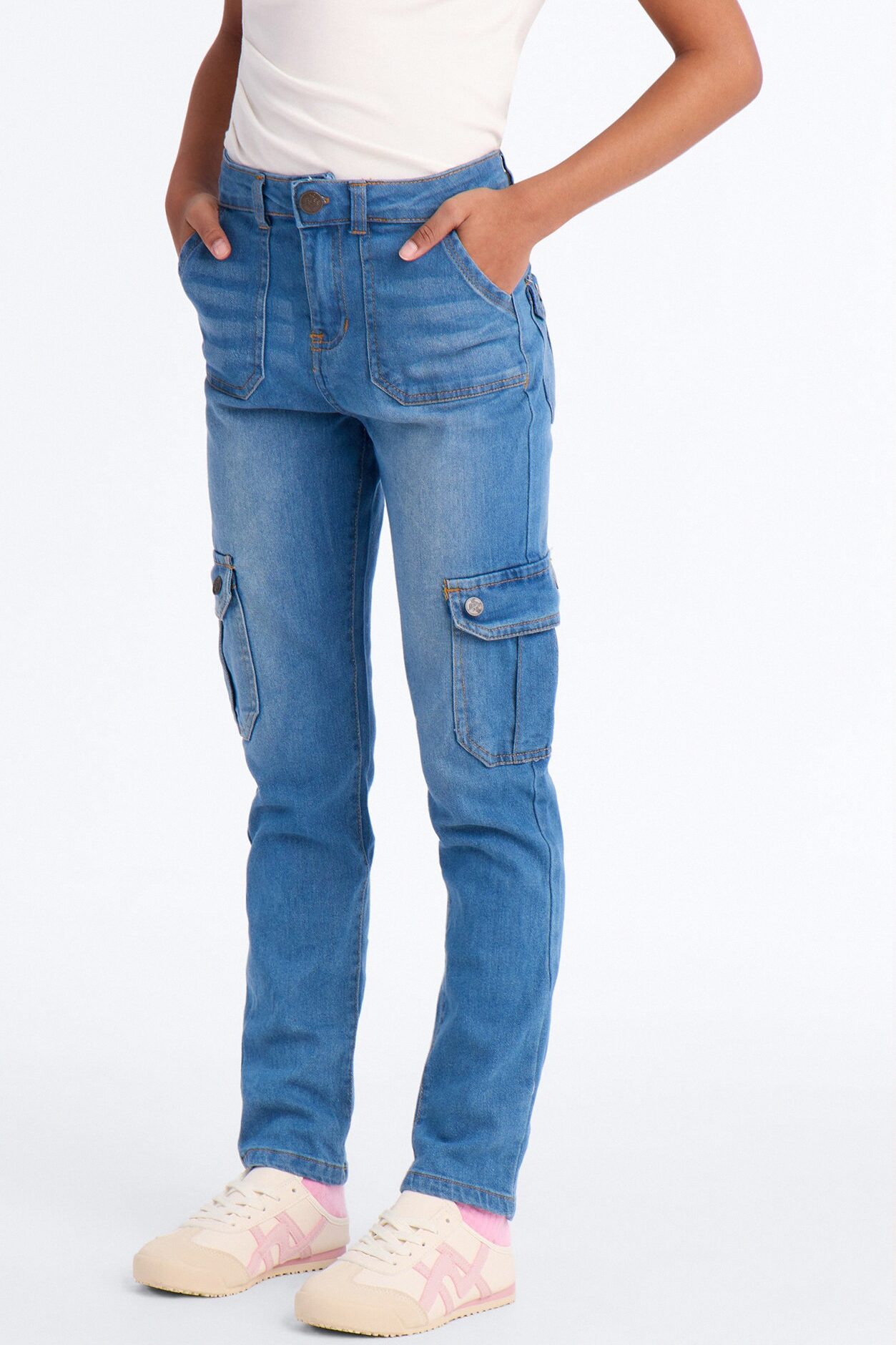 Mini Cargo Cutie Jeans - Medium Wash