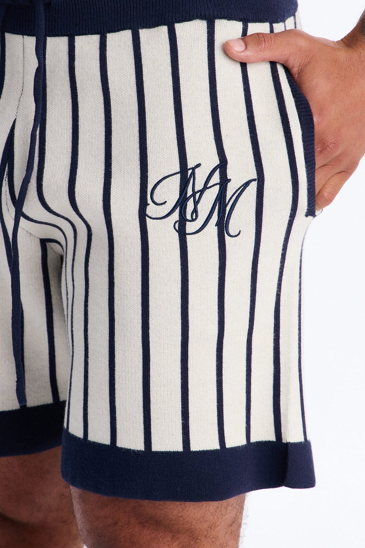 Relaxed Estate Stripe Short - Navy