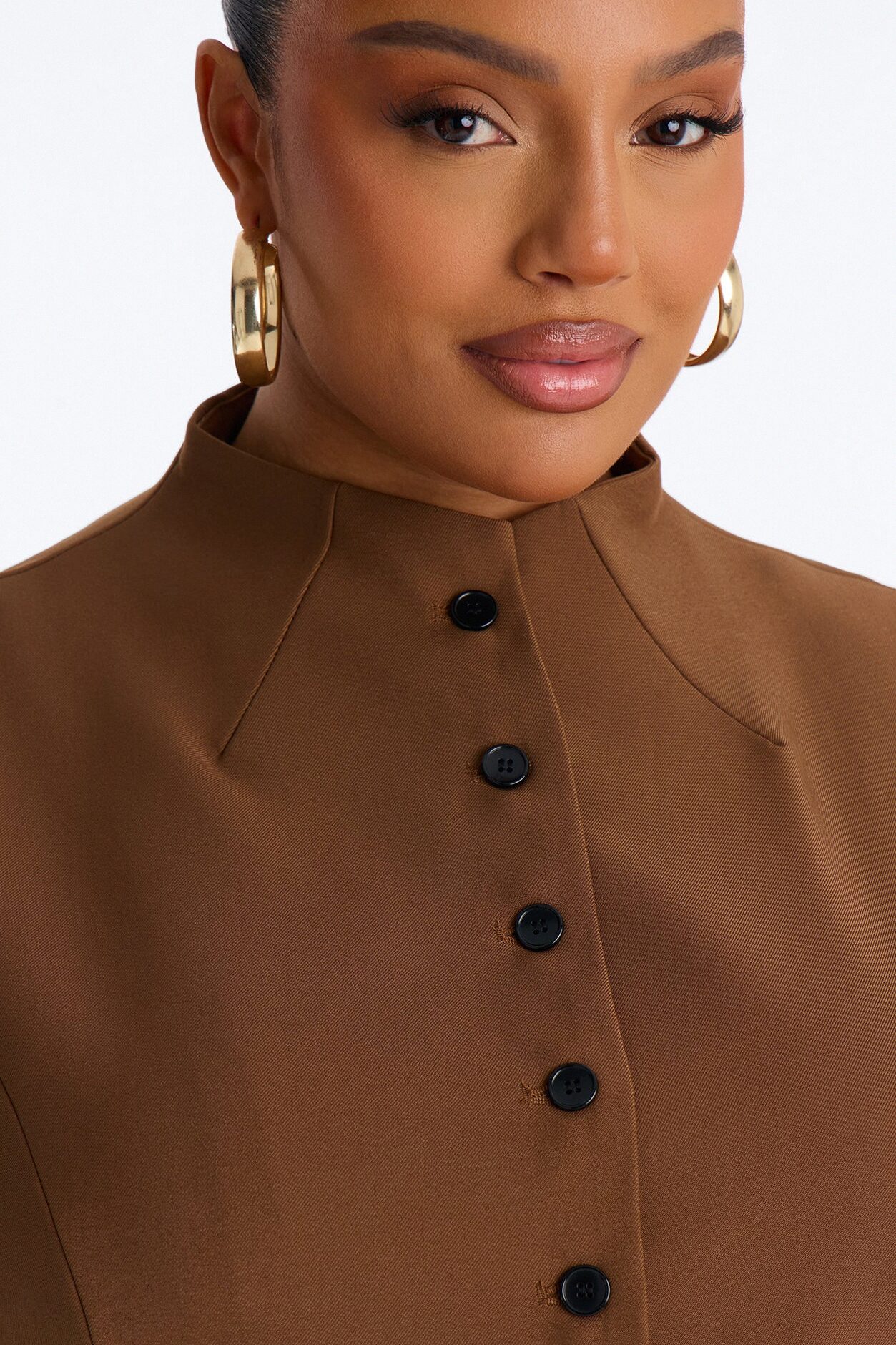 Lana Mock Neck Twill Top - Mocha