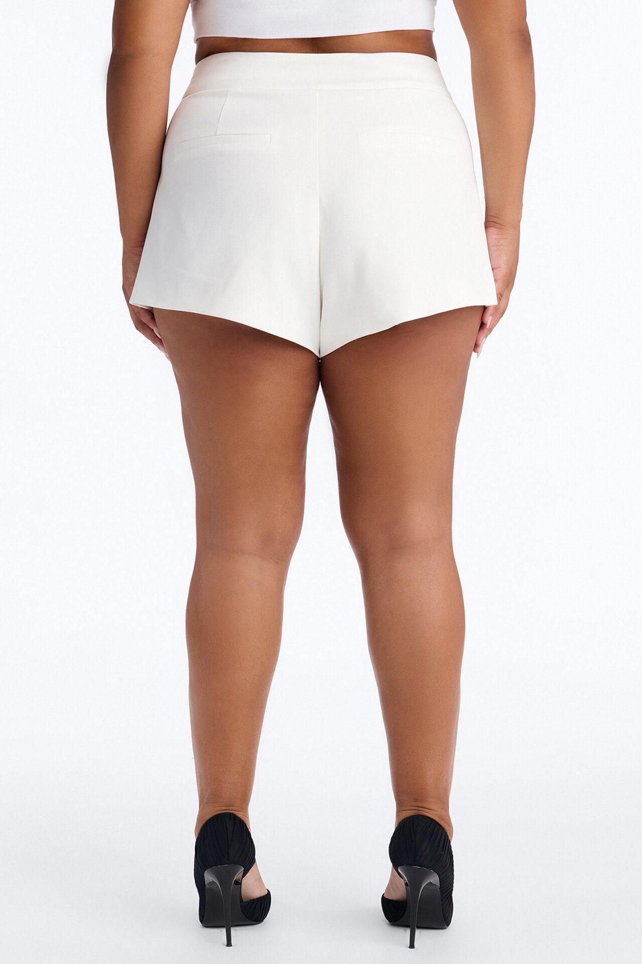 Niomie Trouser Short - White