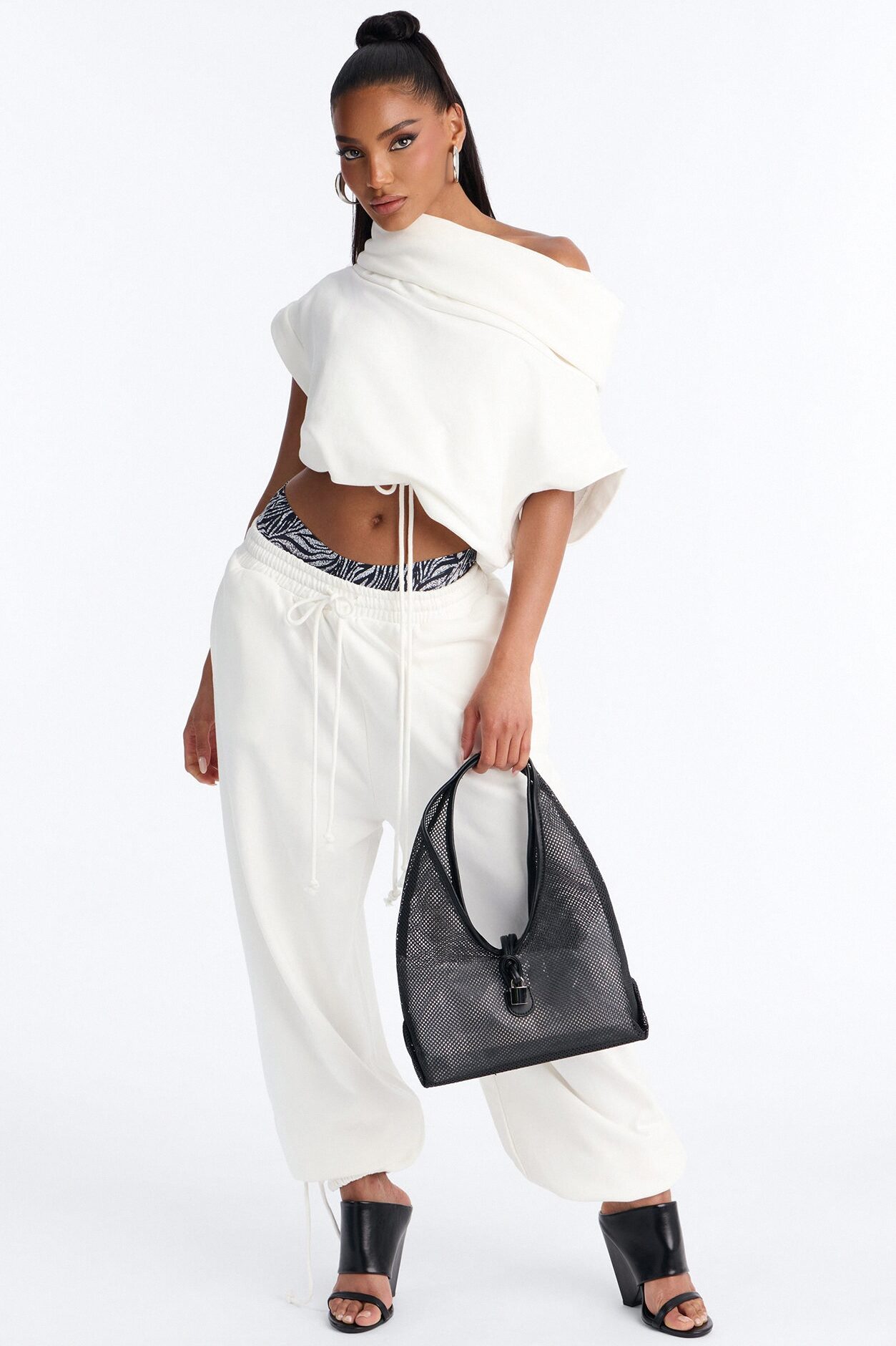 See Right Through You Mesh Shoulder Bag - Black