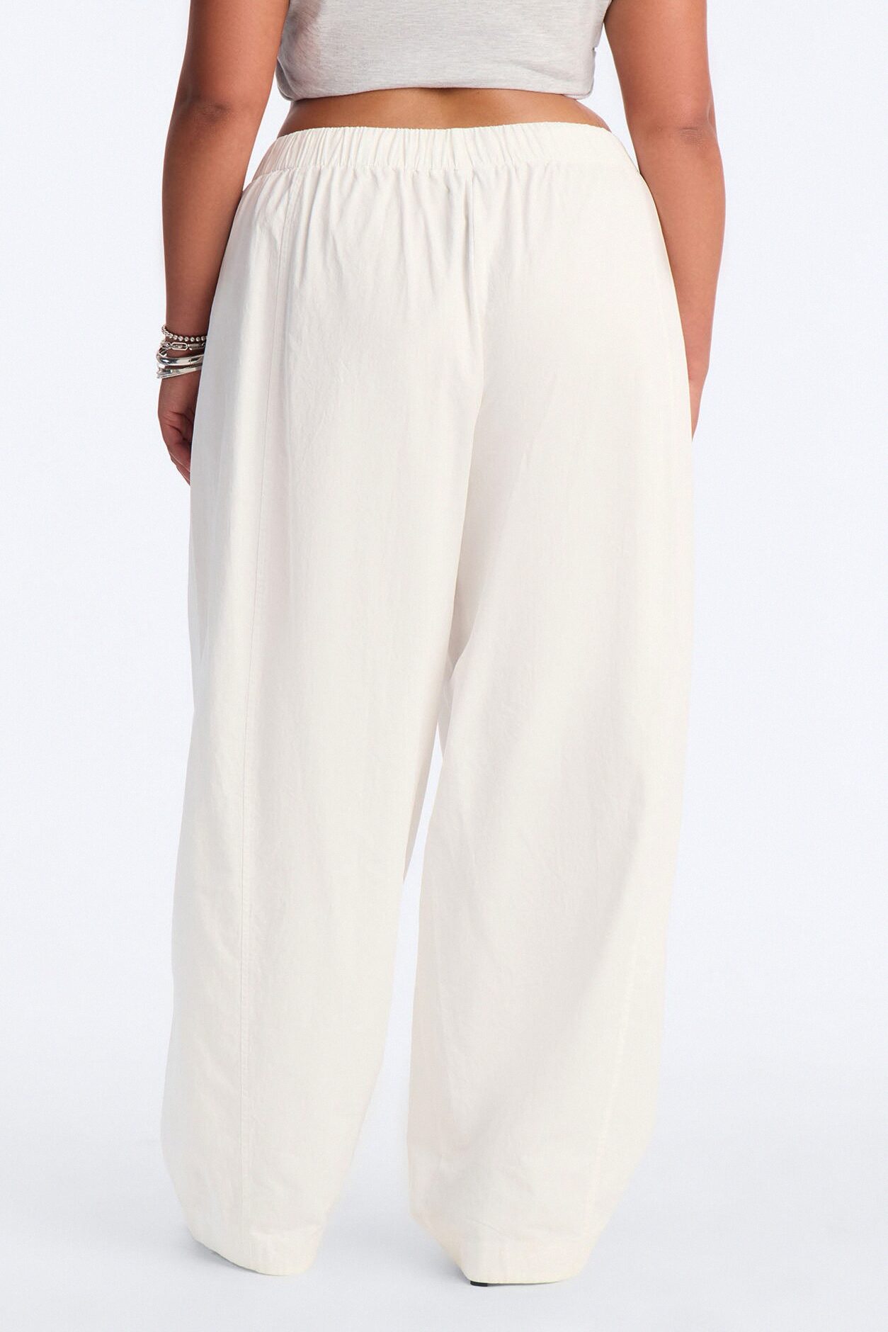 Maggie Low Rise Drawstring Wide Leg Pant 32″ - White