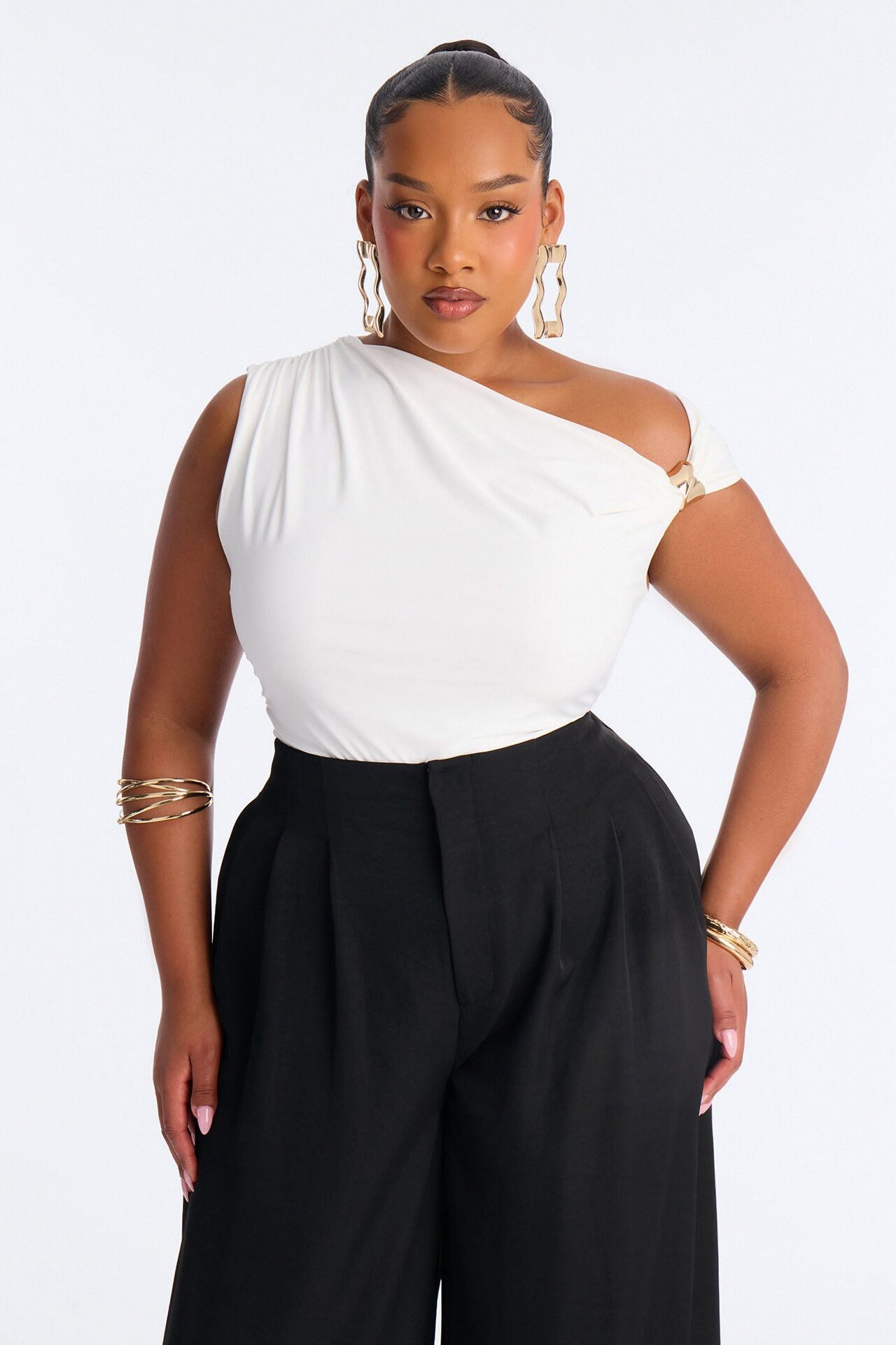 Moments Notice Off Shoulder Bodysuit - White