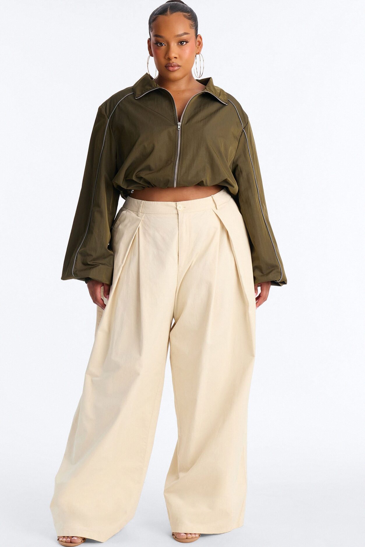 Daphnie Mid Rise Wide Leg Pleated Pant - Khaki