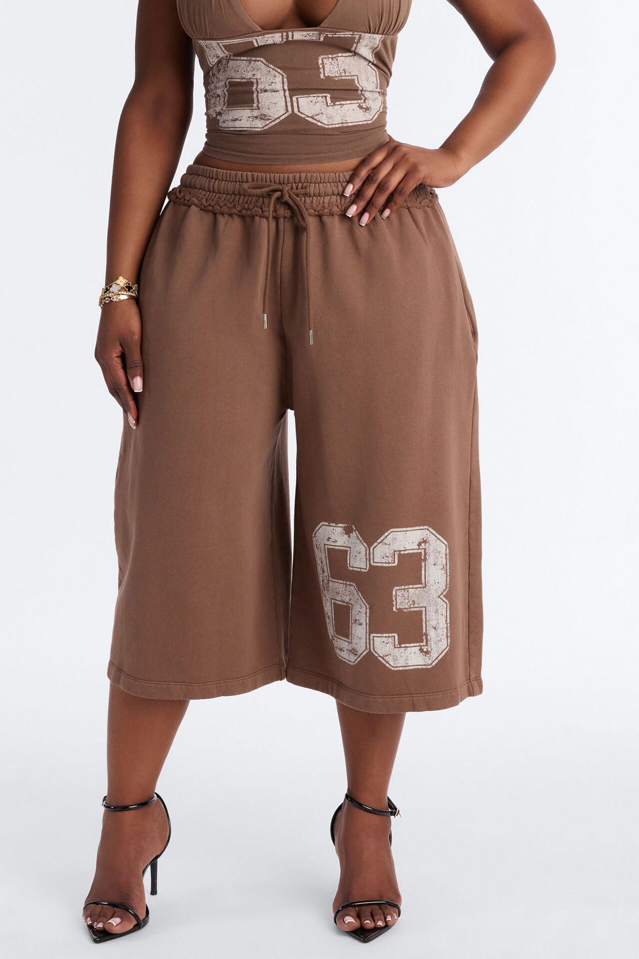 Play Hard To Get Wide Leg Jorts - Brown