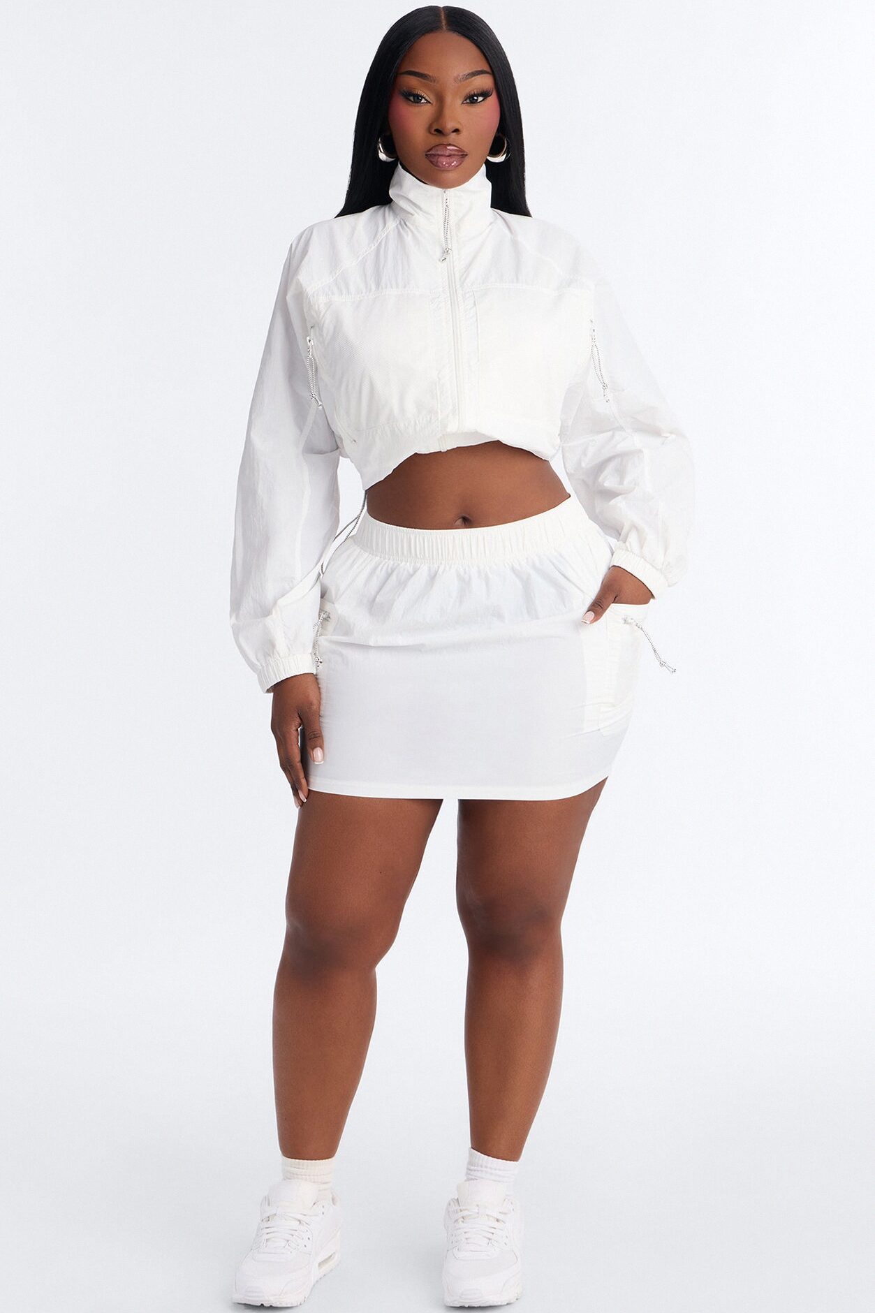 Stay Cool Cropped Windbreaker Jacket - White