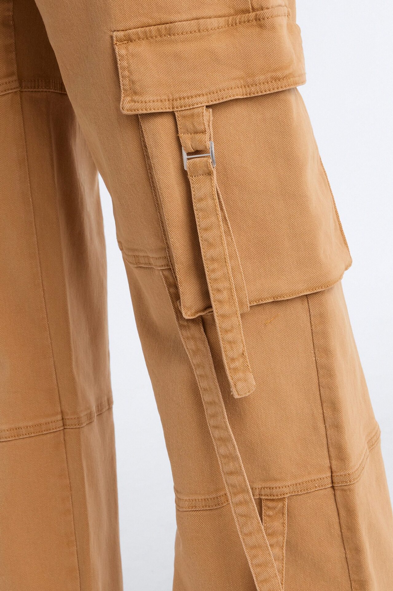 Desi Mineral Wash Cargo Pant - Khaki