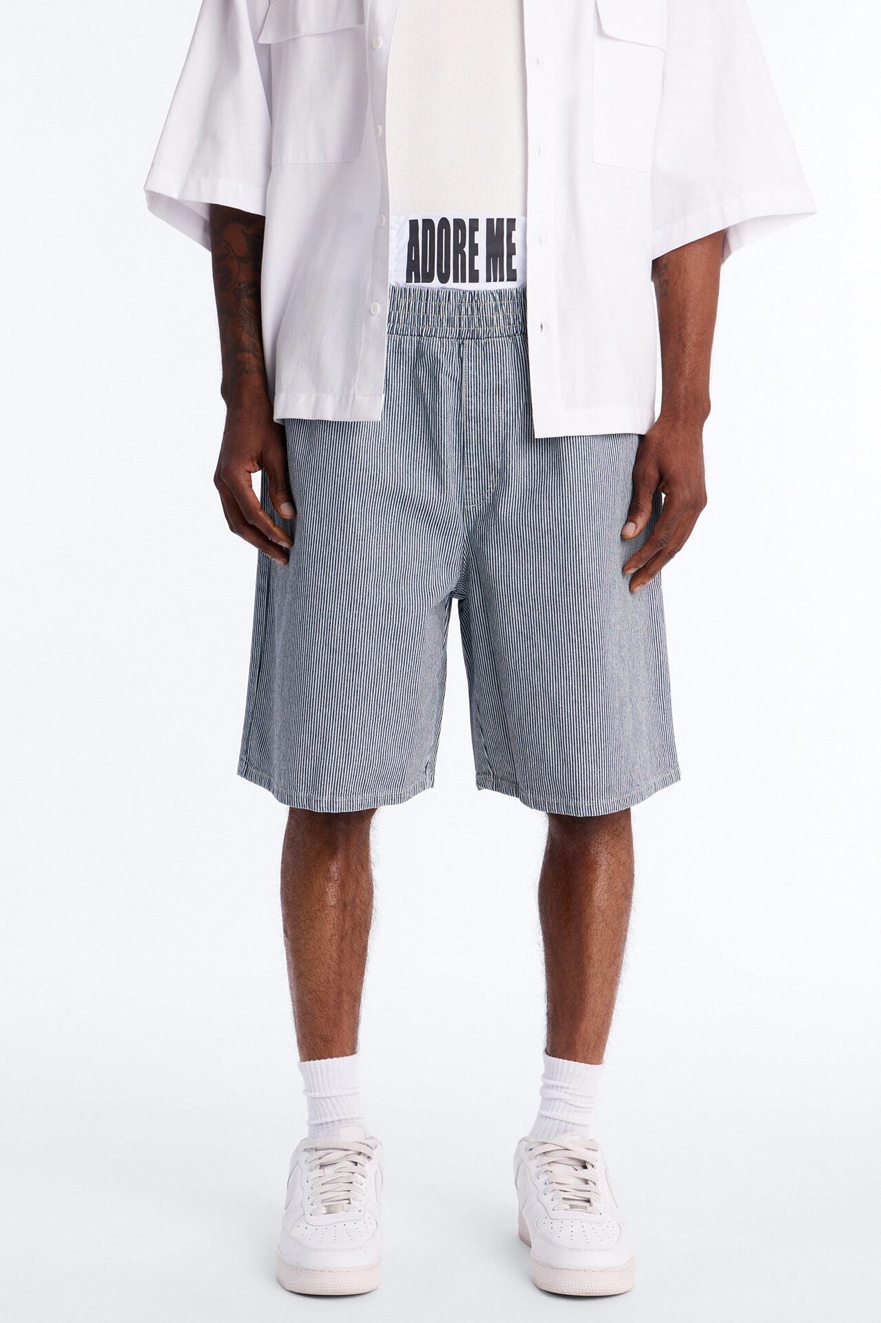 Relaxed Adore Me Double Waistband Pinstripe Short - White/Blue