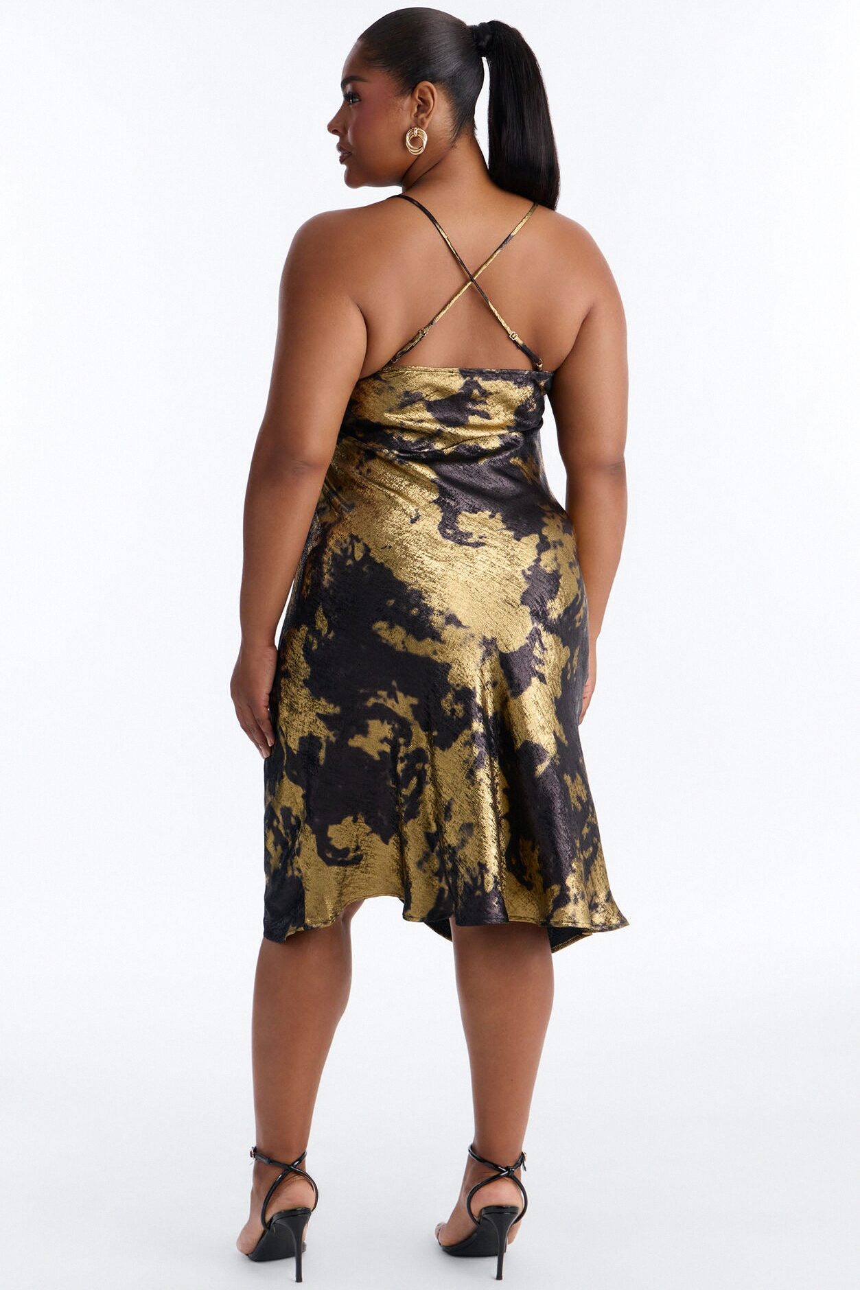 Elya Metallic Satin Midi Dress - Black/Gold