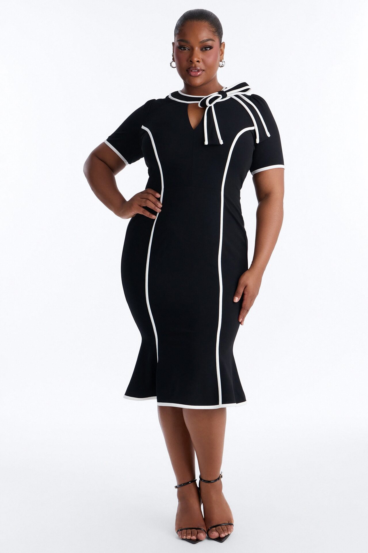 First Class Only Midi Dress - Black/White