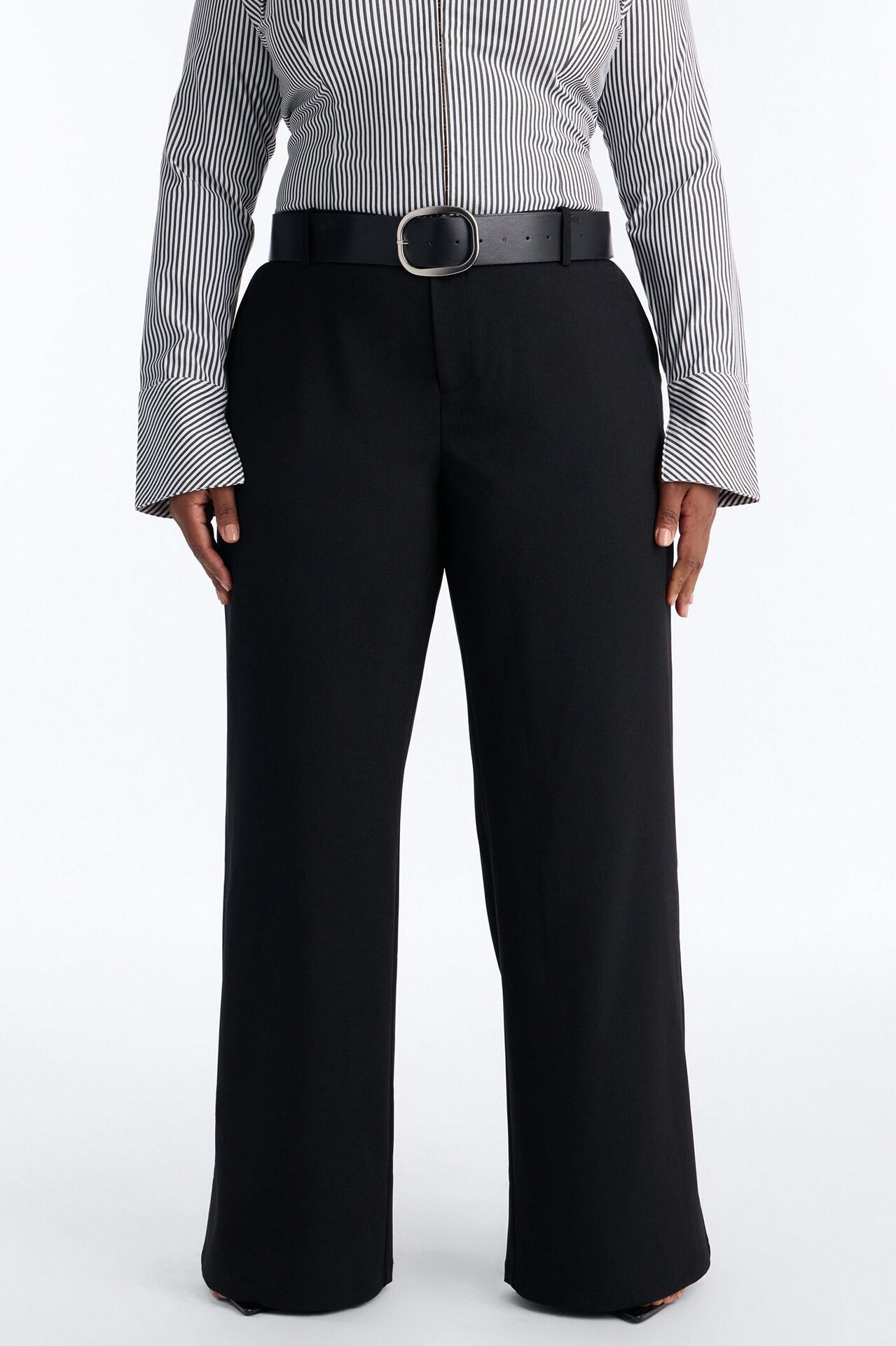 Angelina Low Rise Belted Straight Leg Trouser - Black