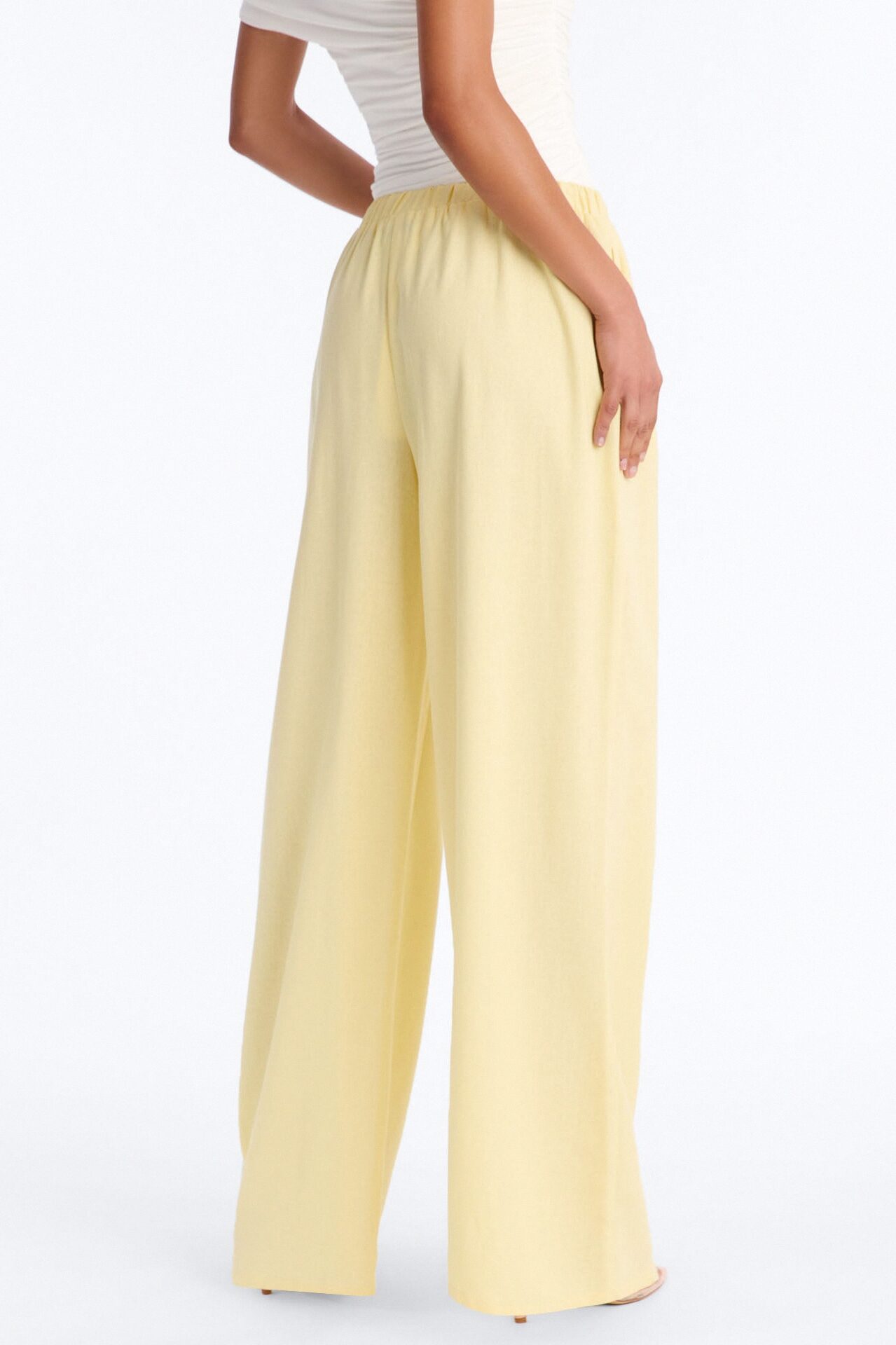 Beach Walks Linen Pant - Butter Yellow