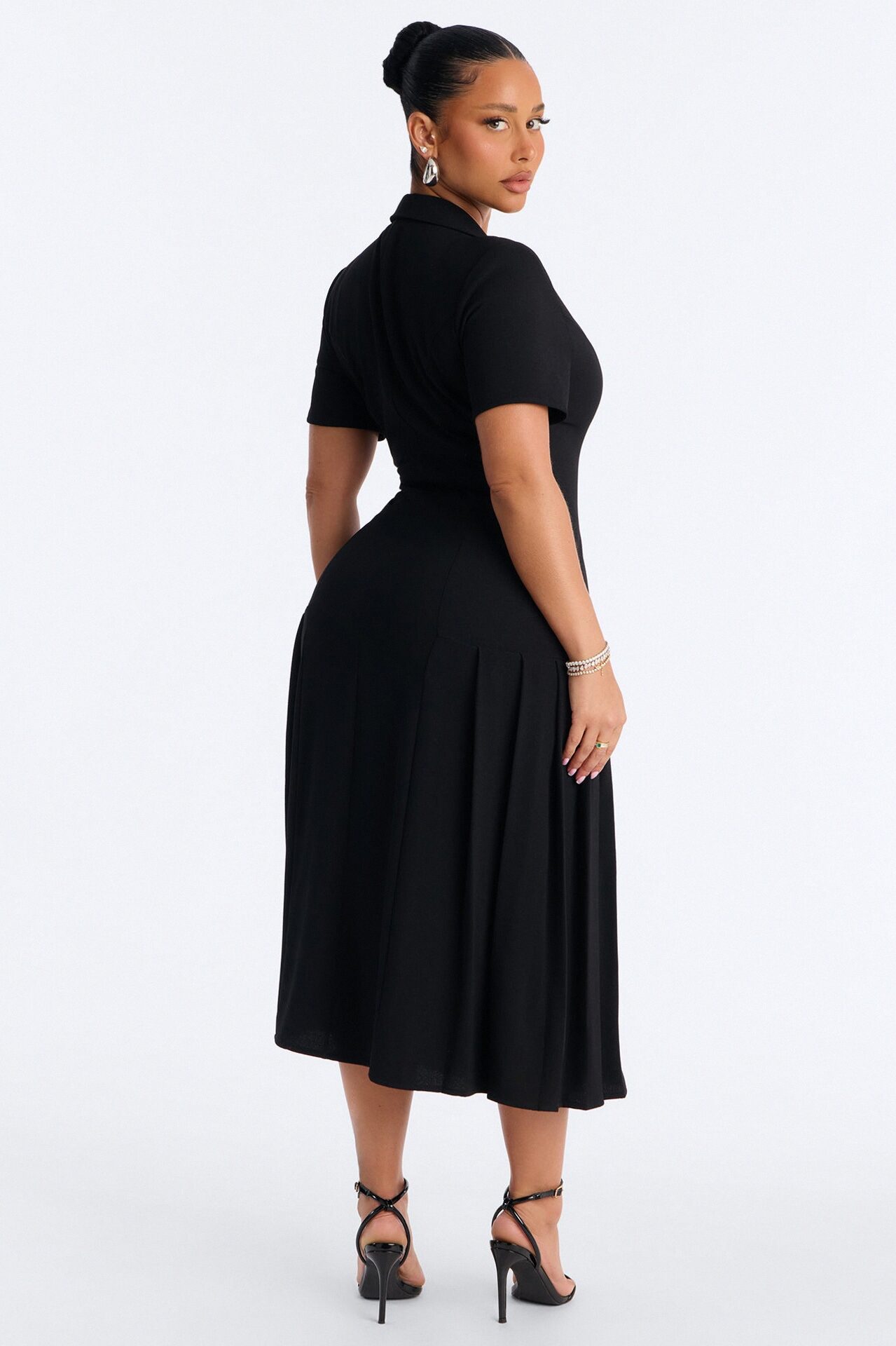 Delaney Button Up Pleated Midi Dress - Black