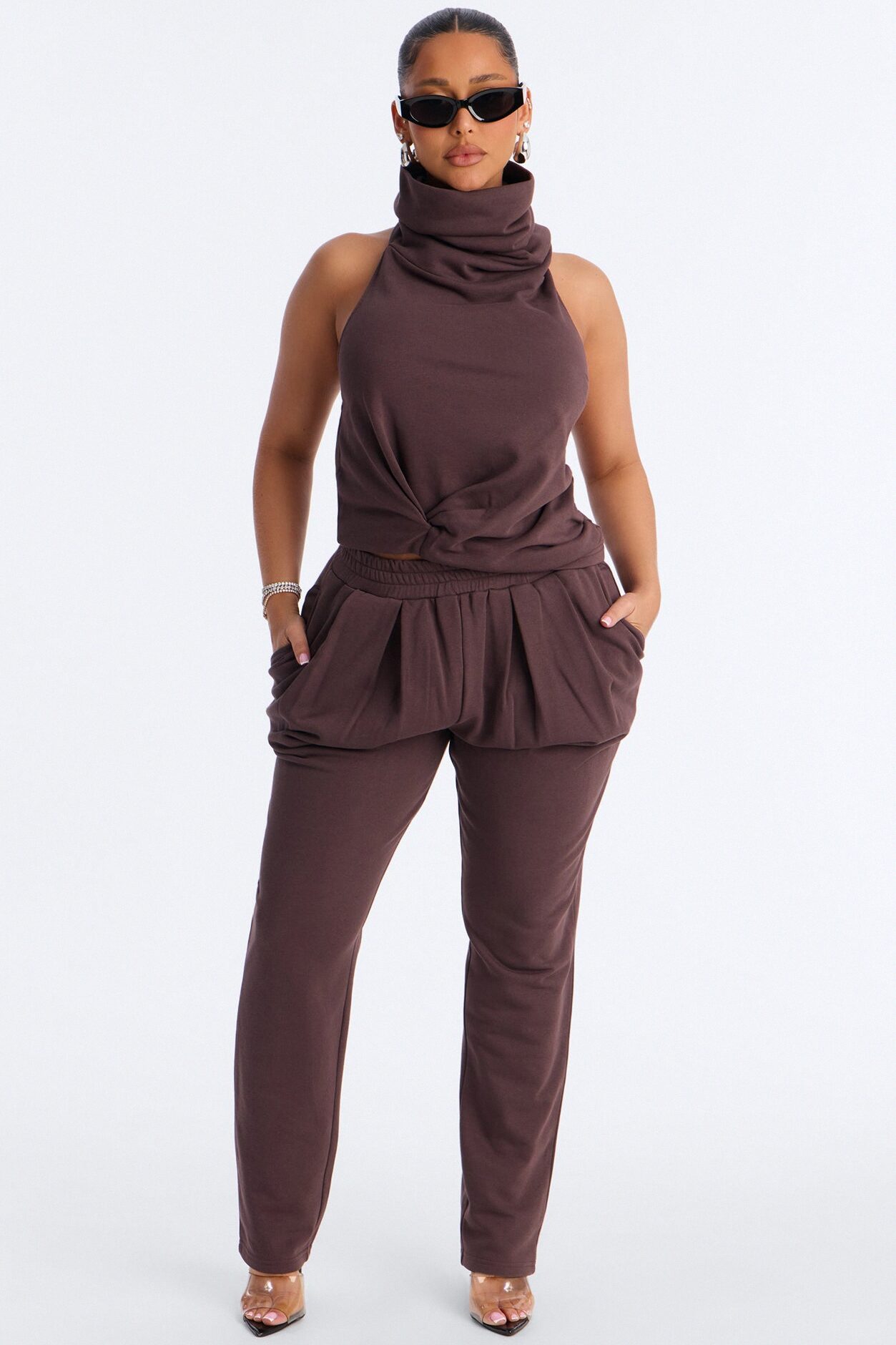 Alexia Backless Halter Jogger Set - Chocolate