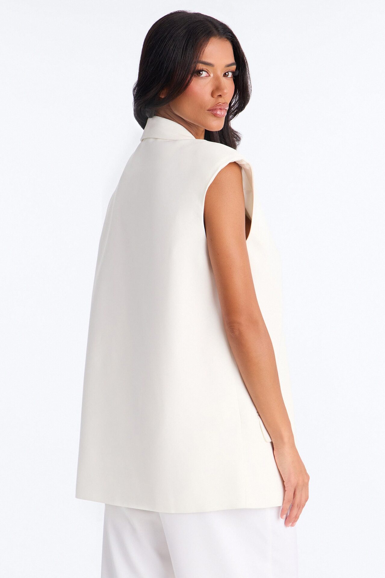 Instant Elevation Single Breasted Oversized Tailored Vest - Ivory