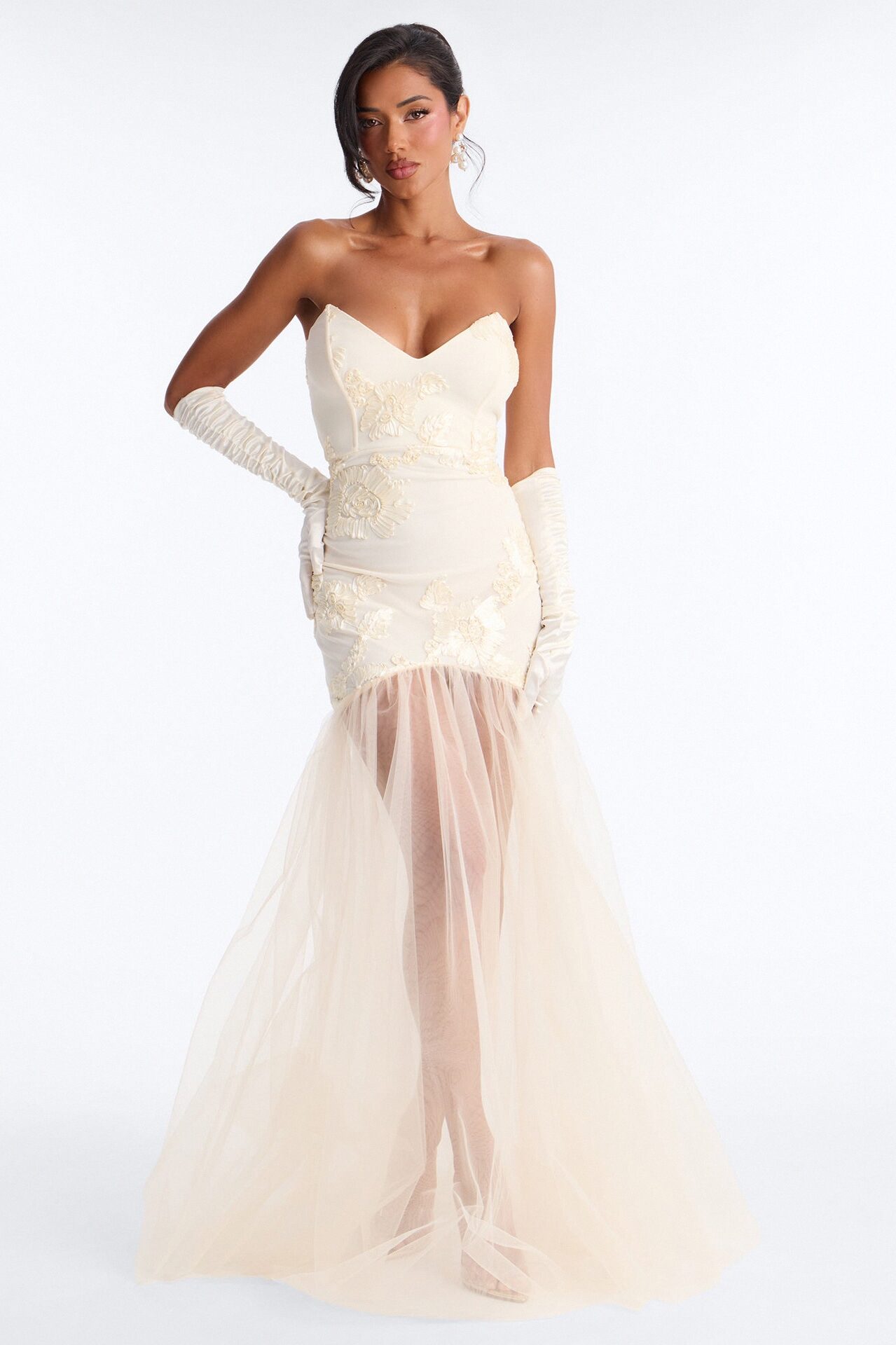 Elena Embroidered Mermaid Gown - White