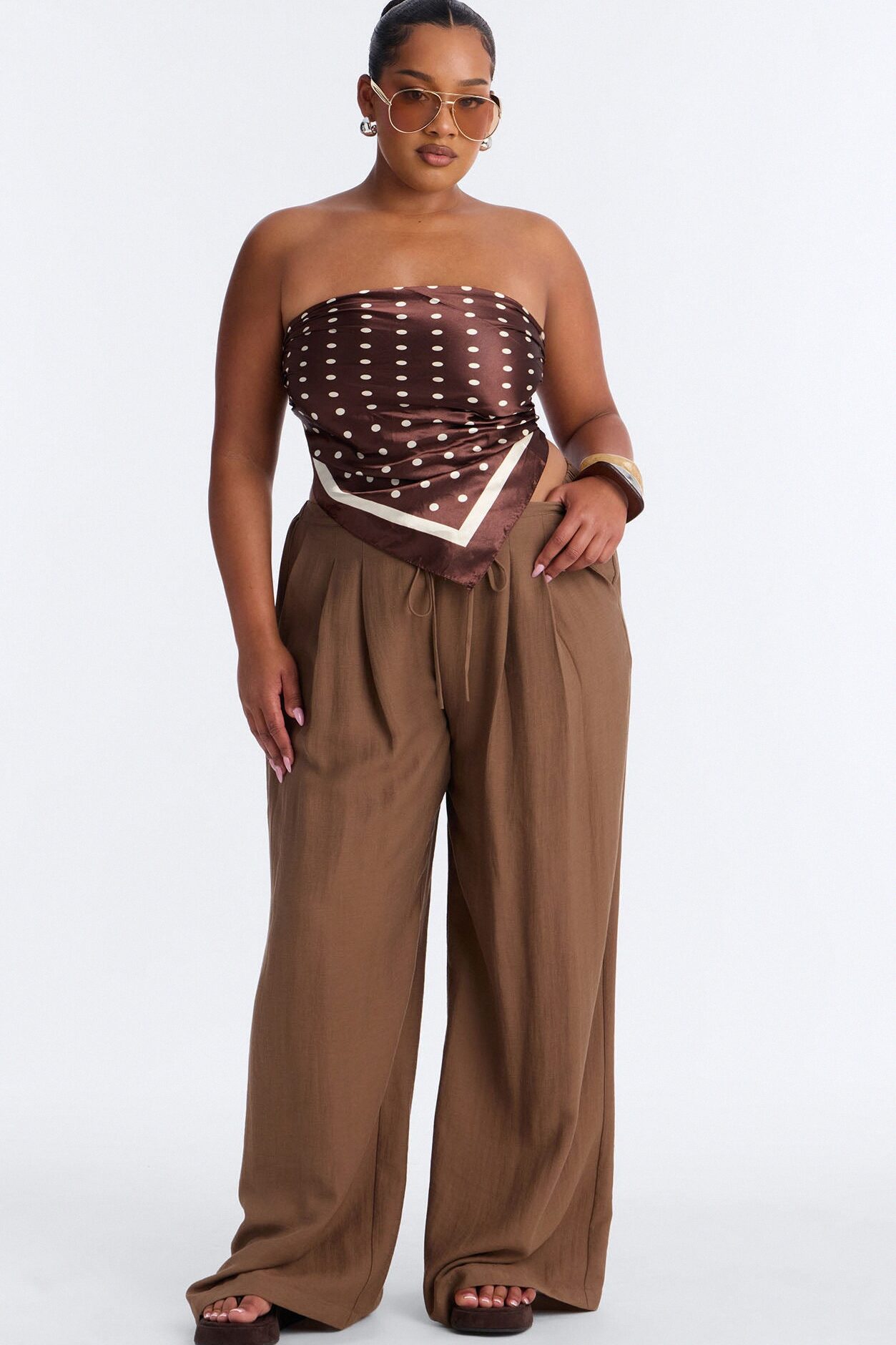 Run The City Linen Wide Leg Pants 33″ - Mocha