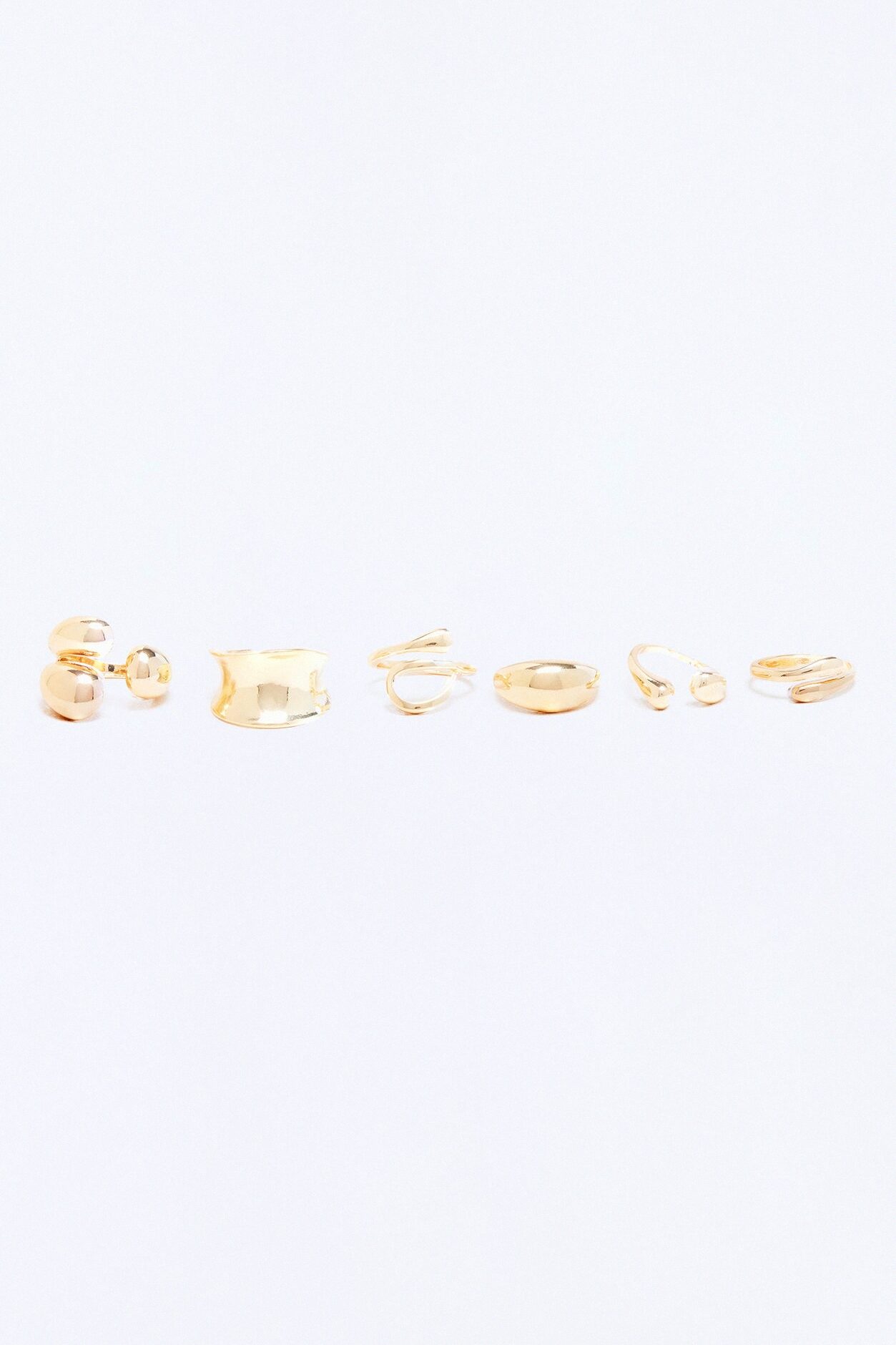 Everyone's Fav 6 Piece Ring Set - Gold