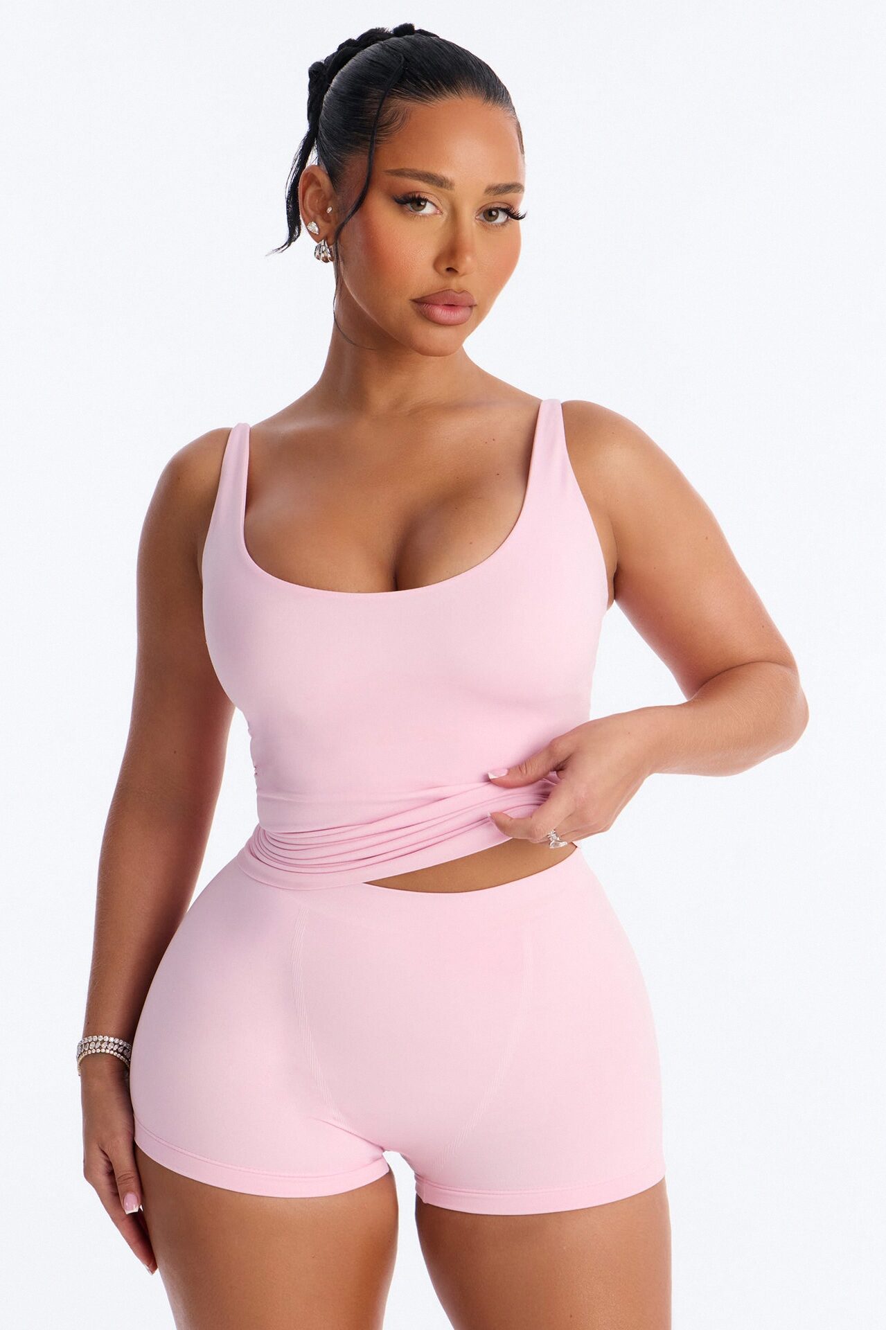 Seamless Smooth Double Lined Scoop Neck Cami Top - Light Pink