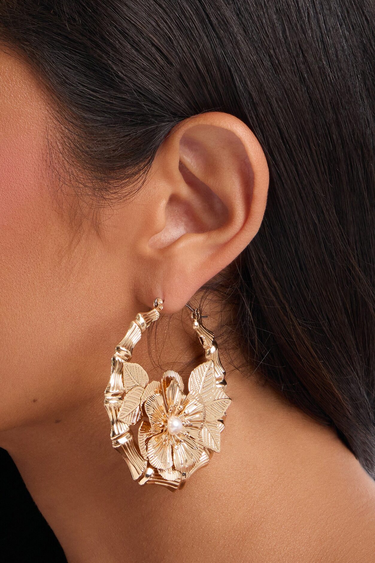 Bamboo Flower Hoop Earrings - Gold