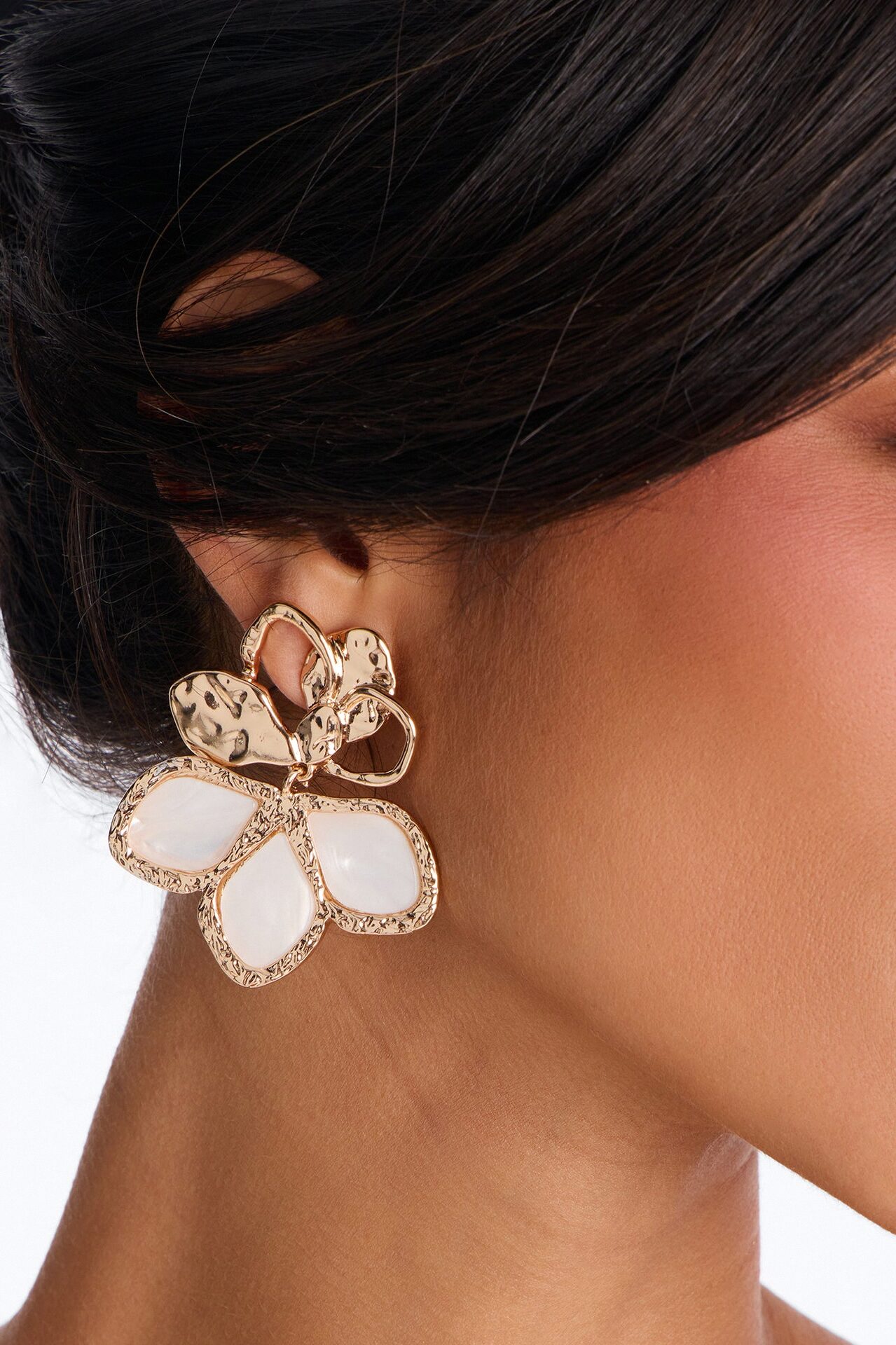 Sunkissed Floral Drop Earrings - Gold