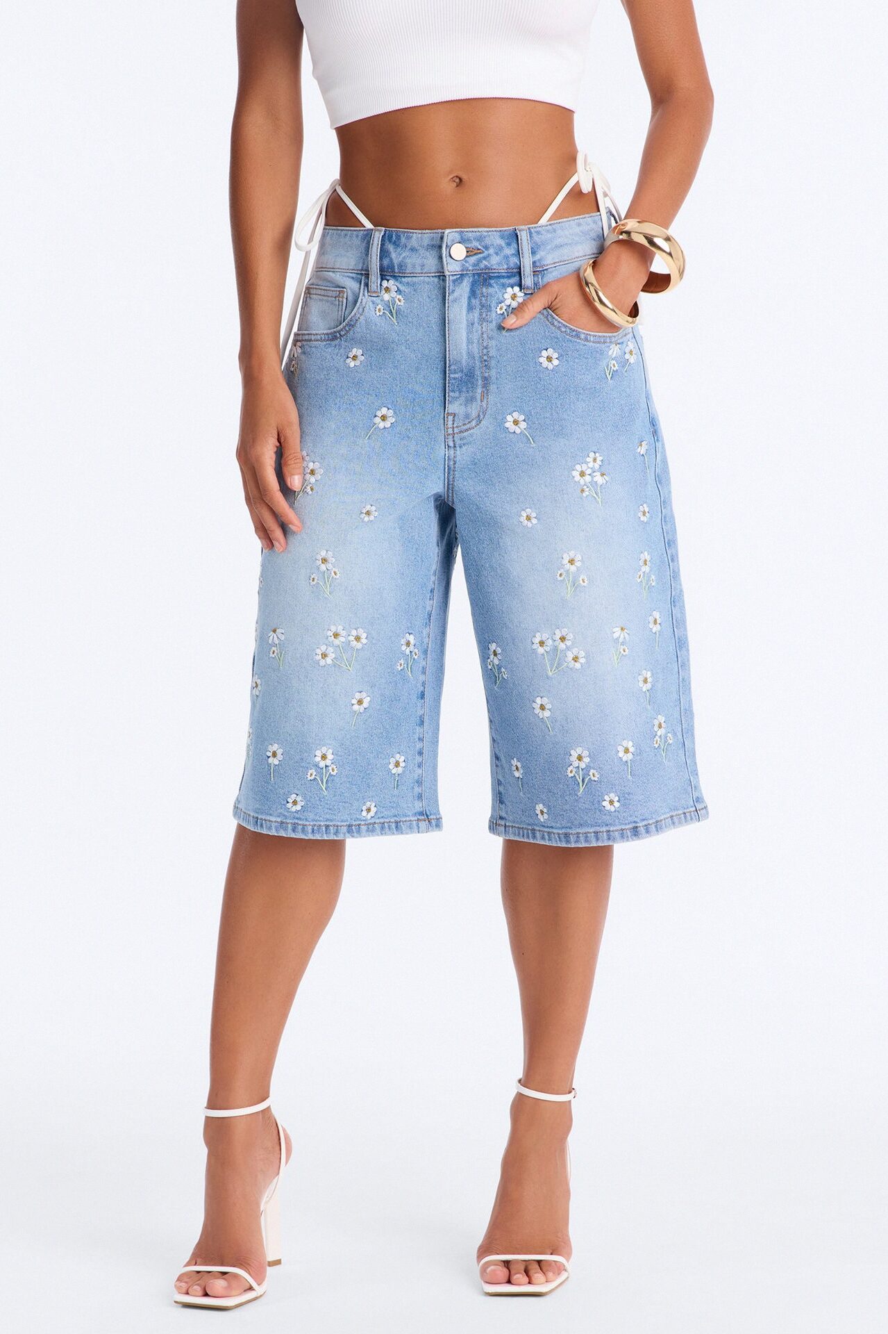 Planting Dreams Floral Embroidered Denim Jorts - Light Wash