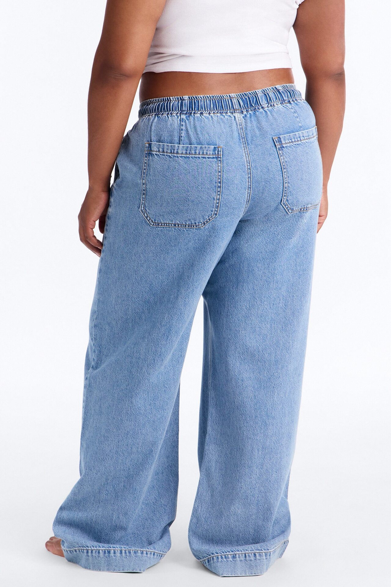 Resort Life Drapey Tie Waist Jeans - Light Wash