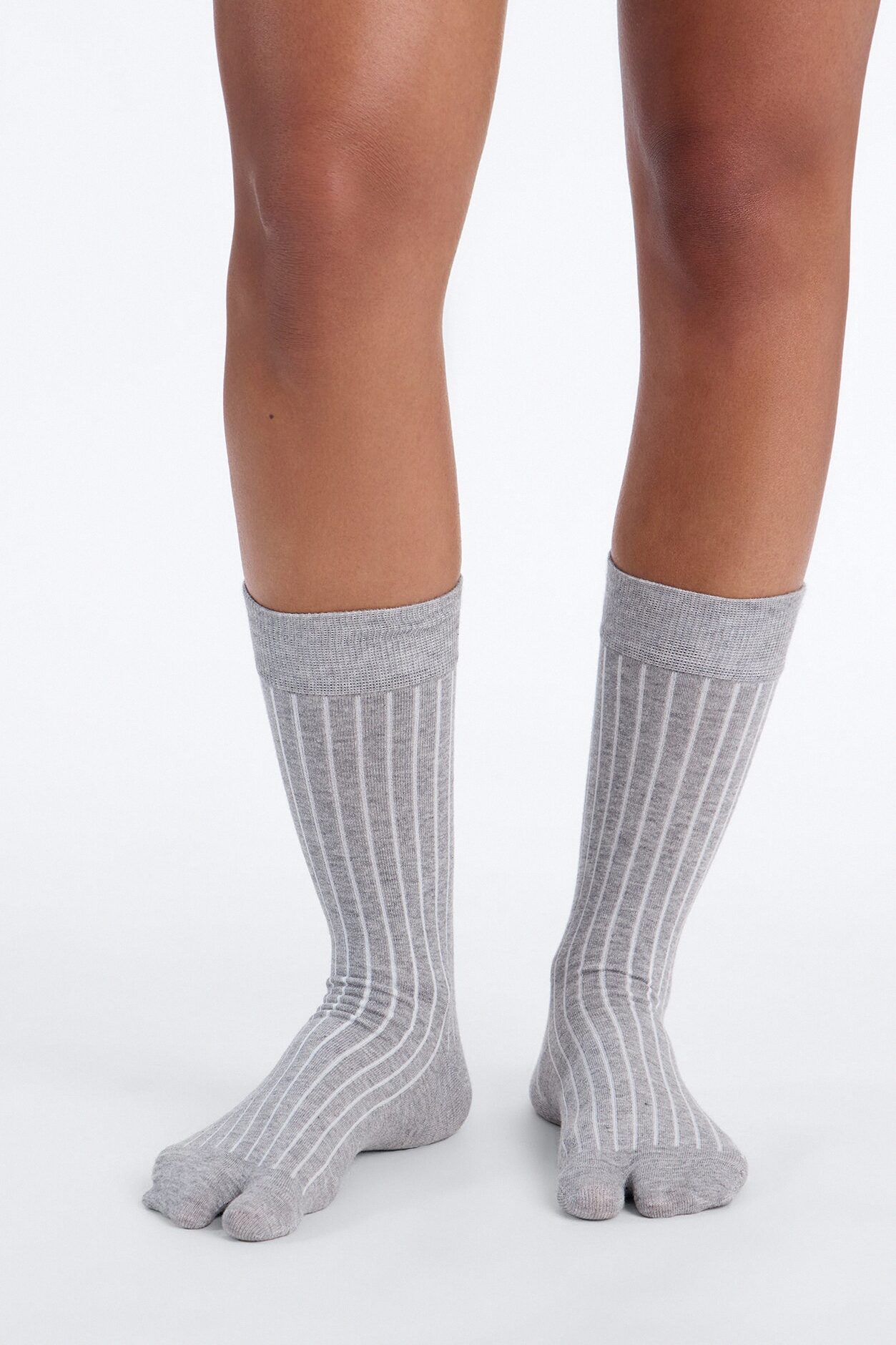 Split Toe Tabi Crew Socks - Grey