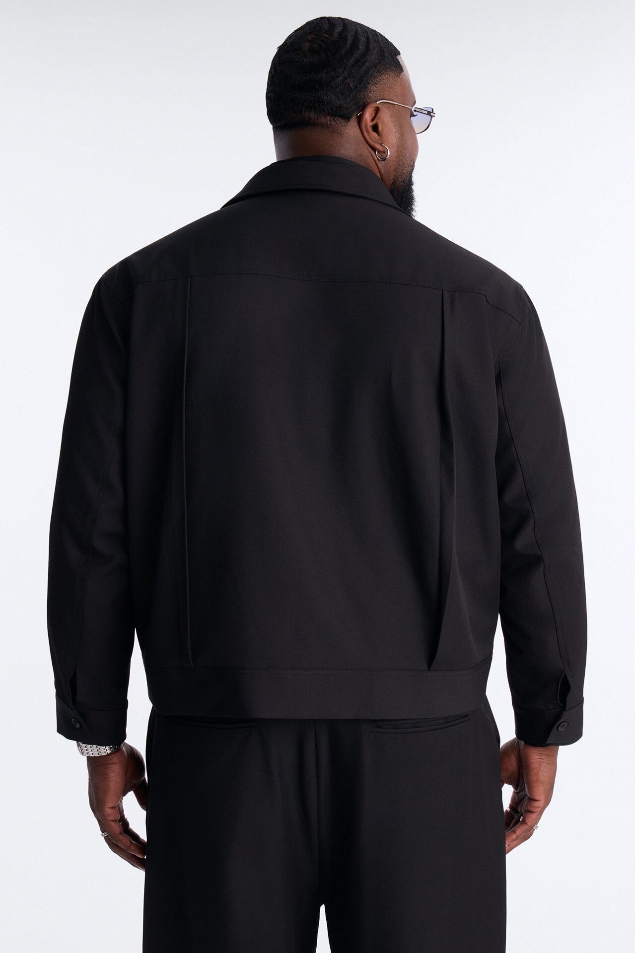 Relaxed Vertical Sync Zip Jacket - Black