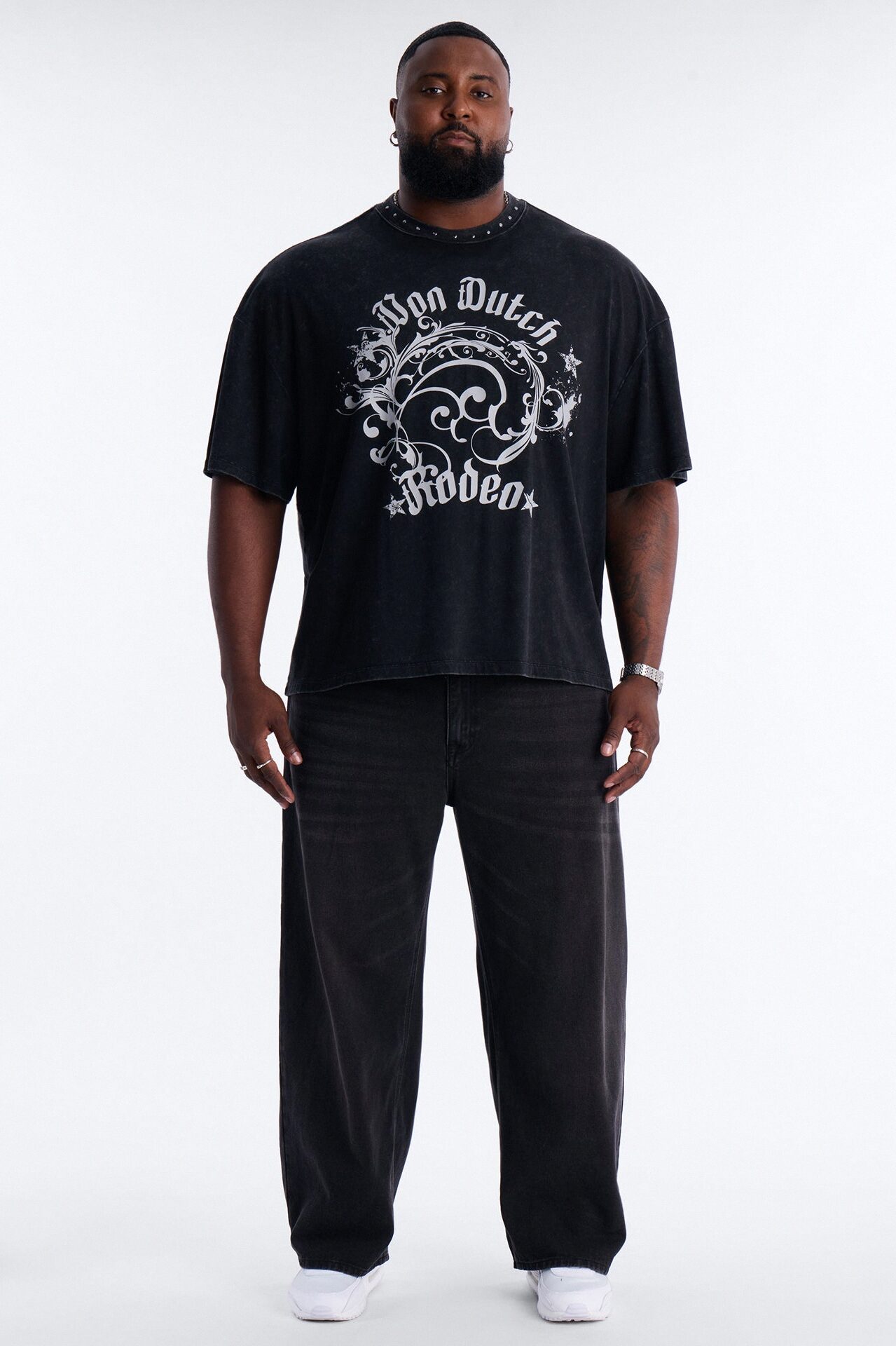 Von Dutch Boxy Rodeo Stud Short Sleeve Tee - Black
