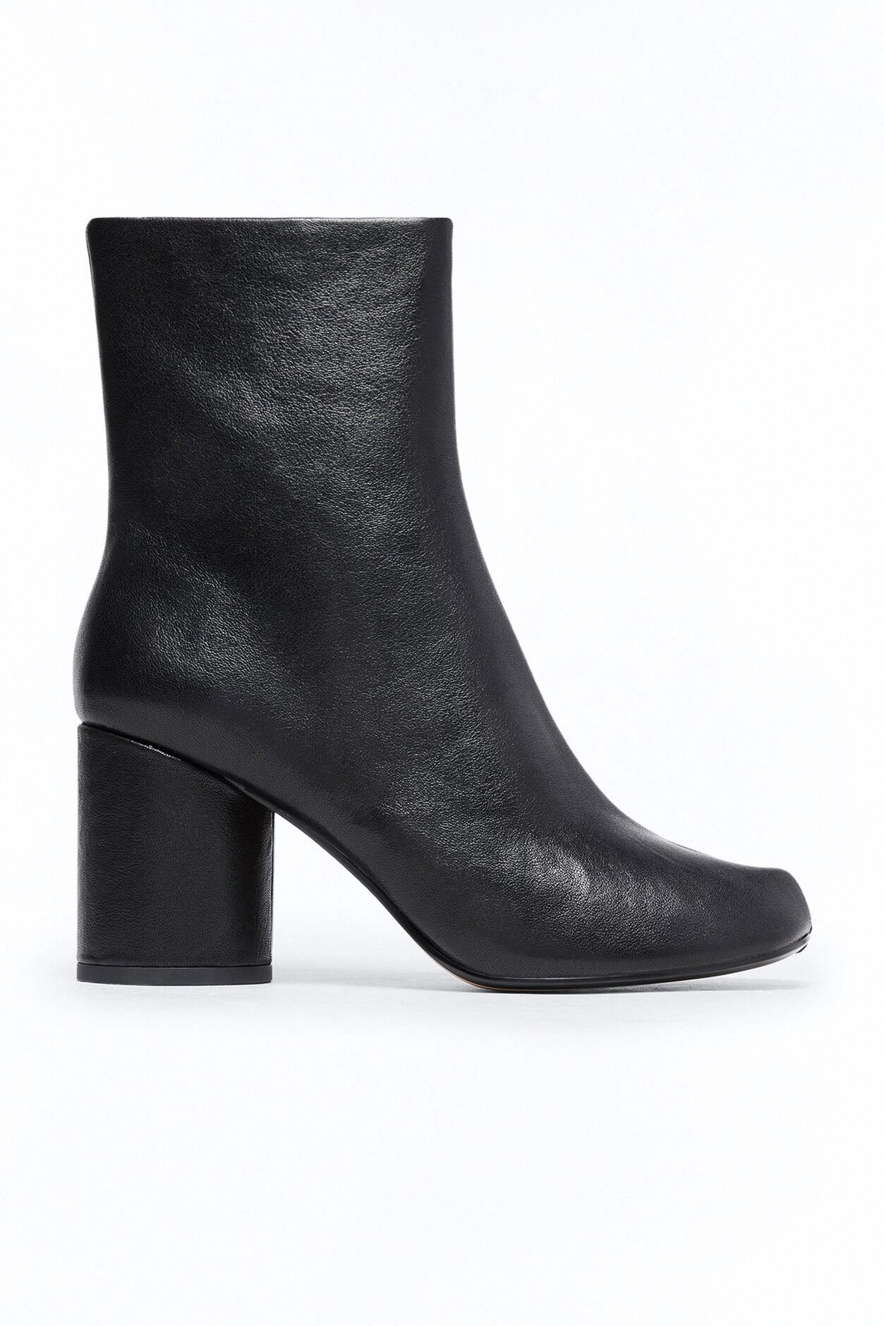Steve Madden Caro Leather Tabi Booties - Black