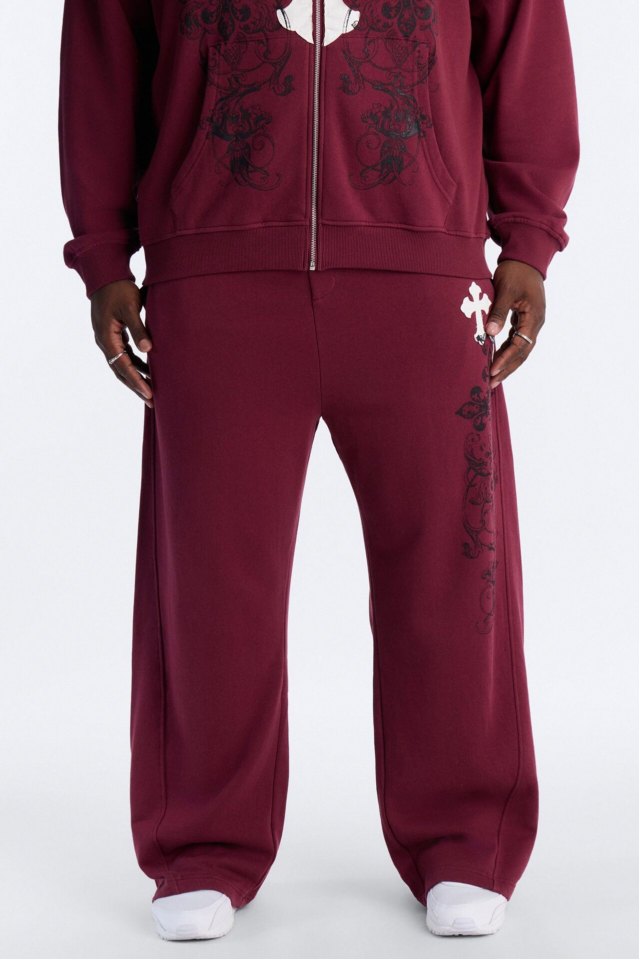Cross Patch Sweatpants - Burgundy