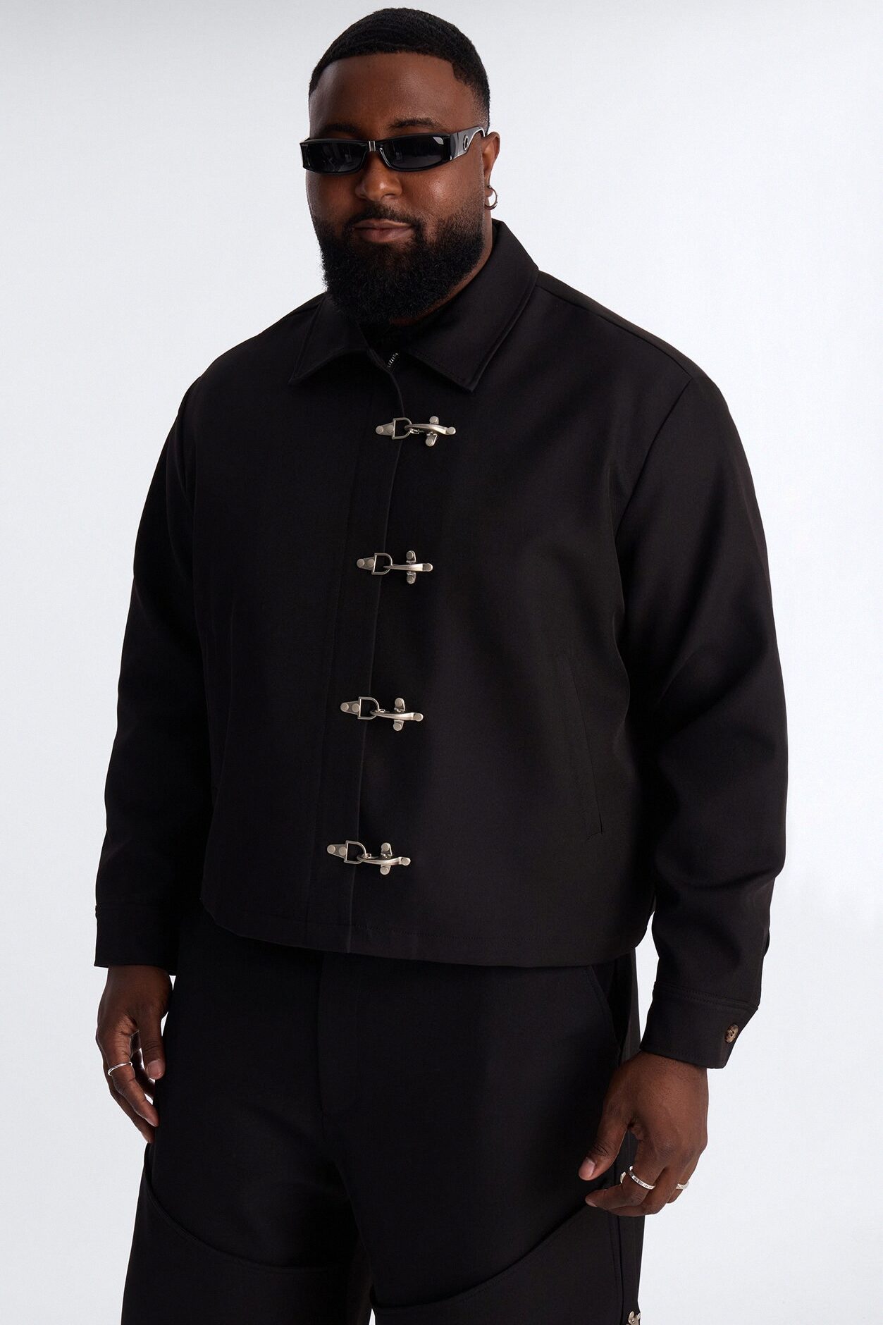 Relaxed Vie Clasp Closure Jacket - Black