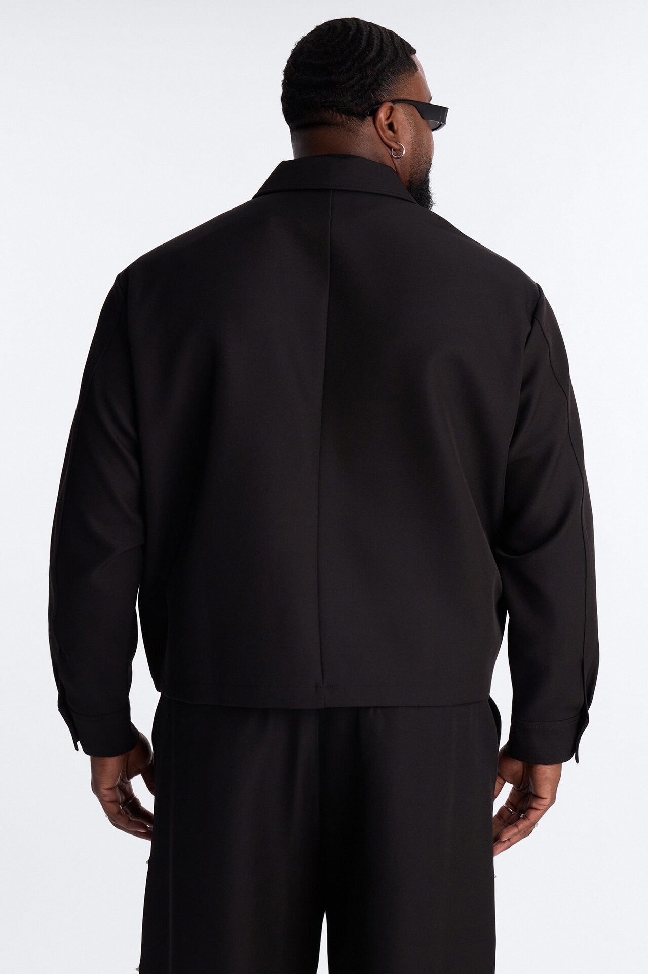 Relaxed Vie Clasp Closure Jacket - Black
