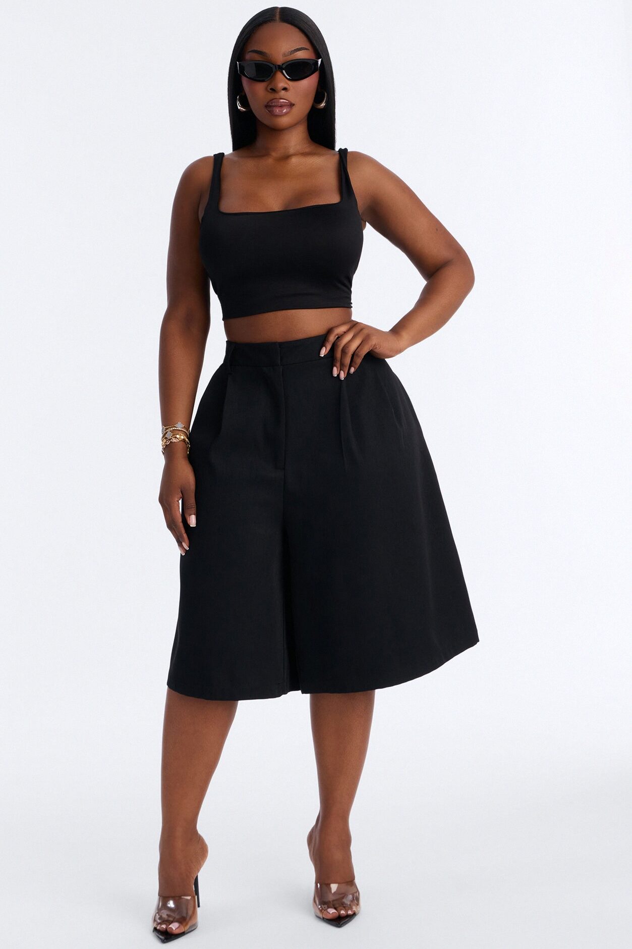 IT Girl Low Rise Bermuda Short - Black