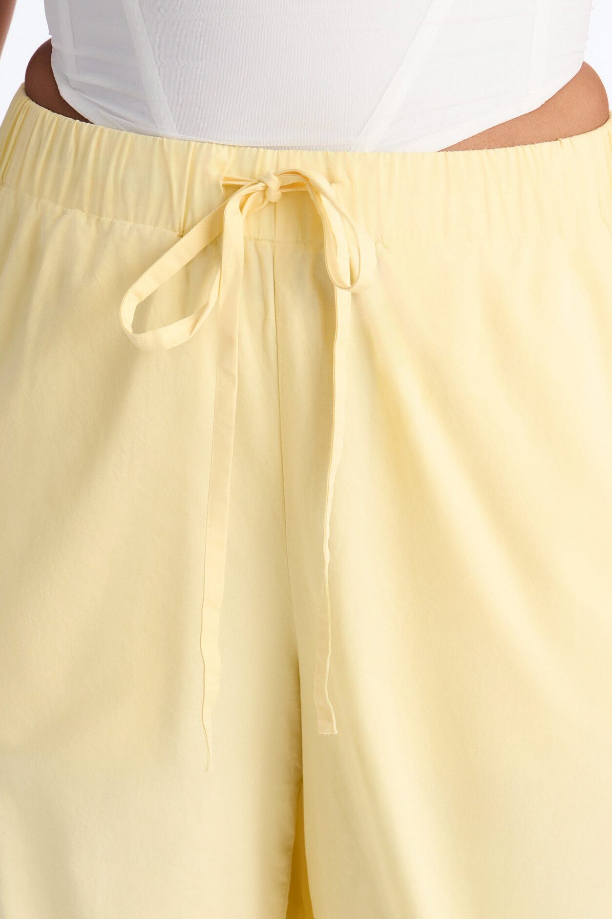 Maggie Low Rise Drawstring Wide Leg Pant 32″ - Butter Yellow