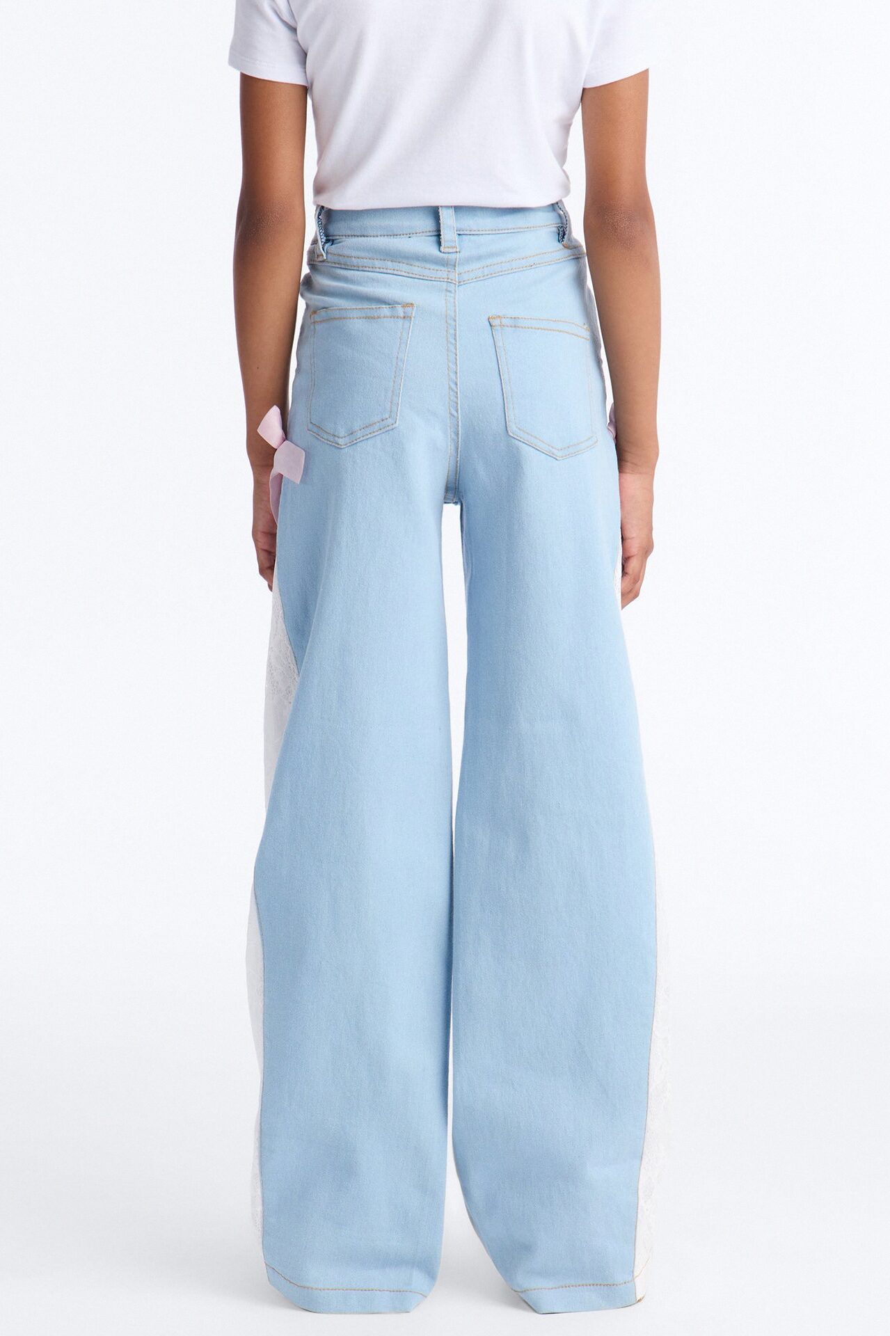 Mini She's Elegant Wide Leg Jeans - Light Wash