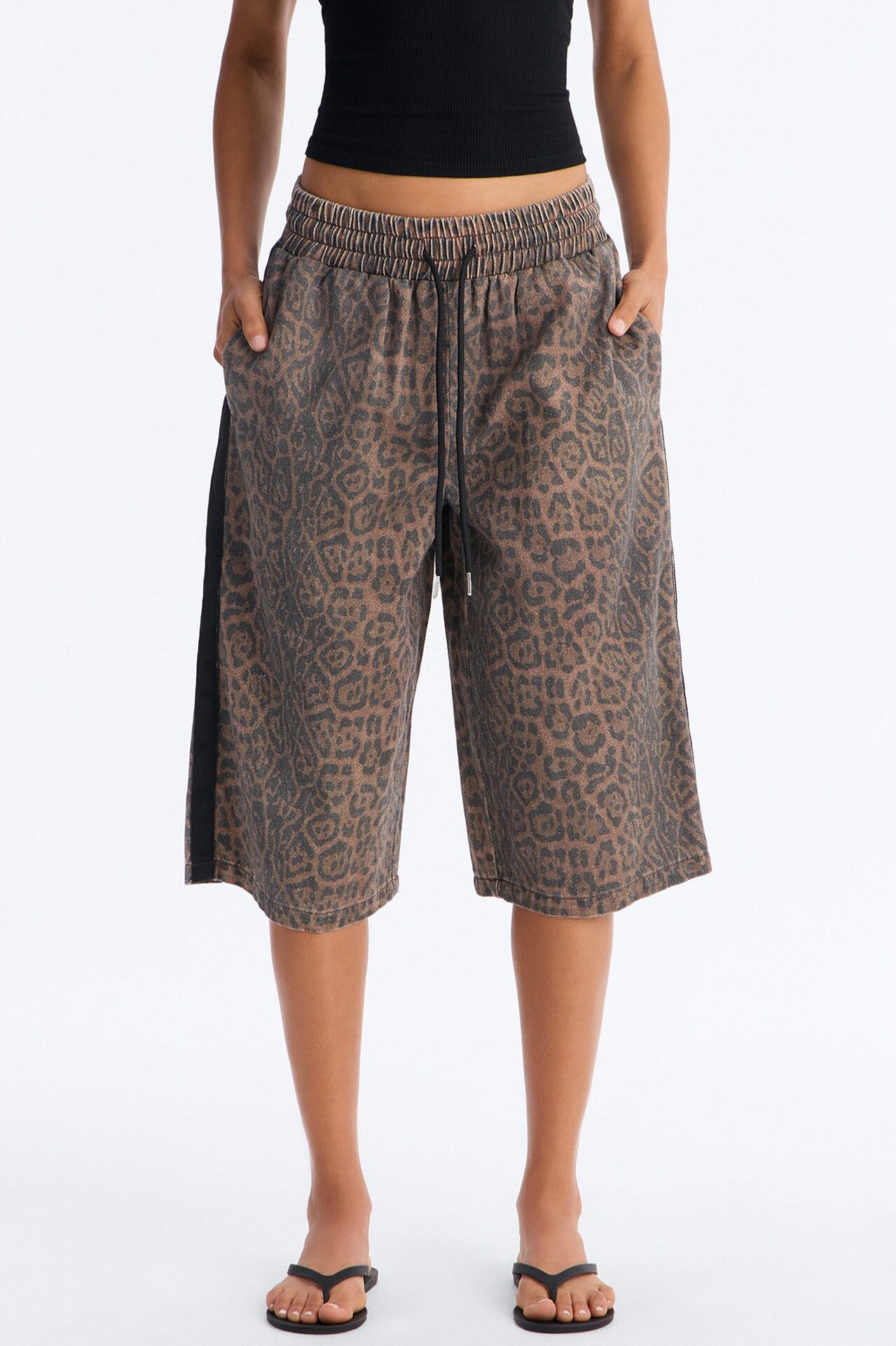 Have My Word Leopard Twill Bermuda Short - Dark/Combo