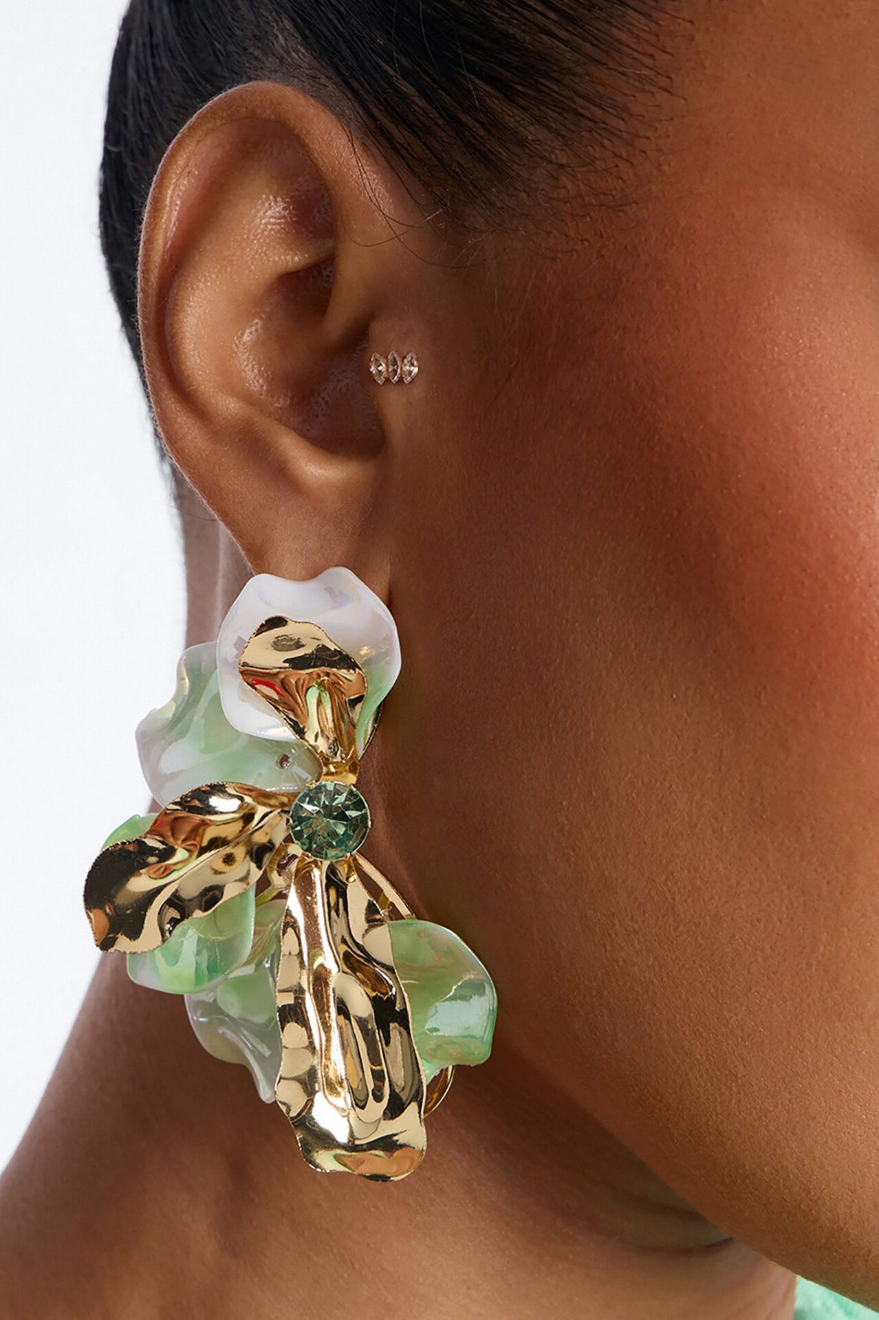 Sunlit Blossom Earrings - Gold/Green
