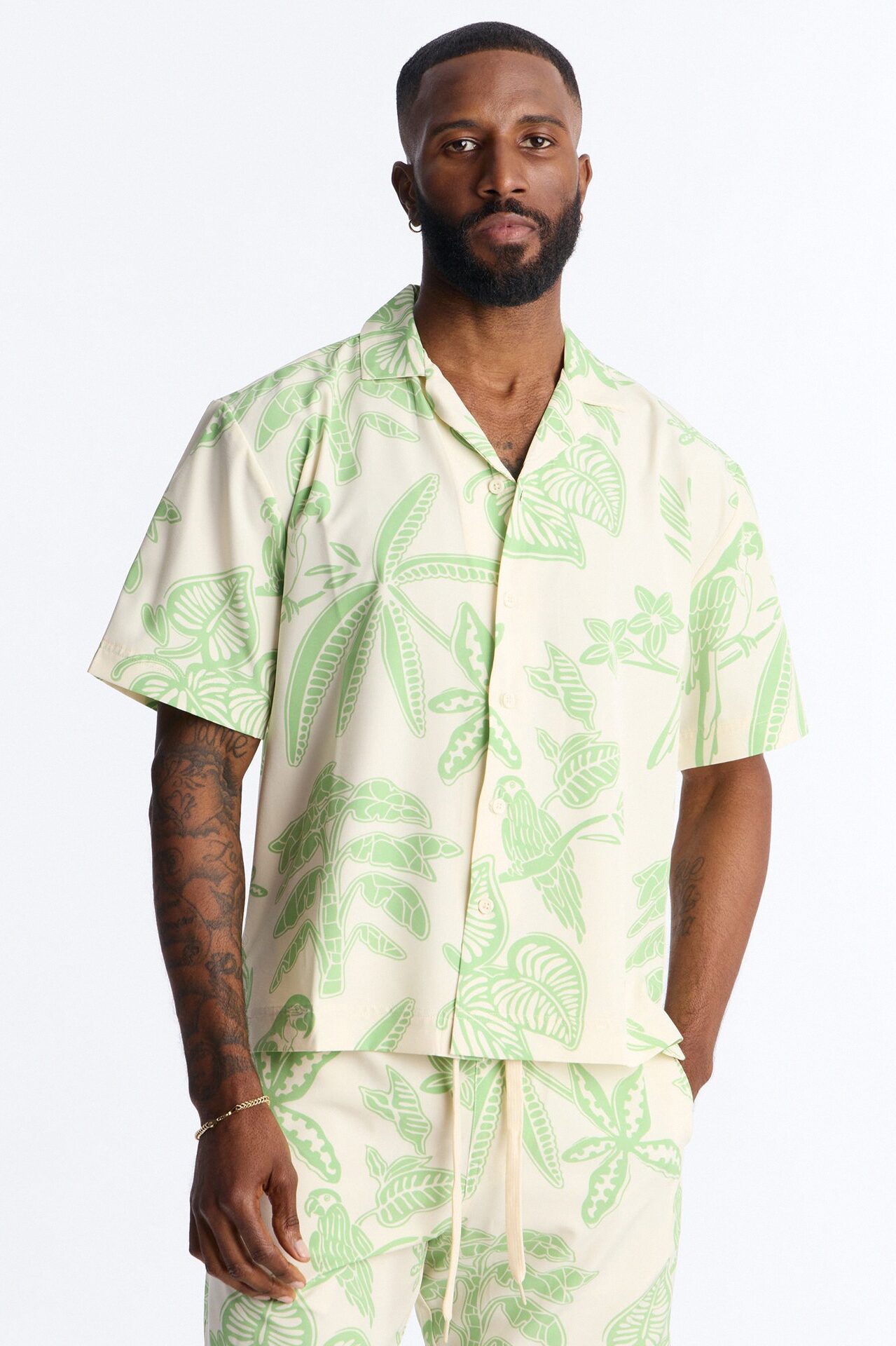 Relaxed Azure Paradise Heat Cuban Collar Button Up Shirt - Olive