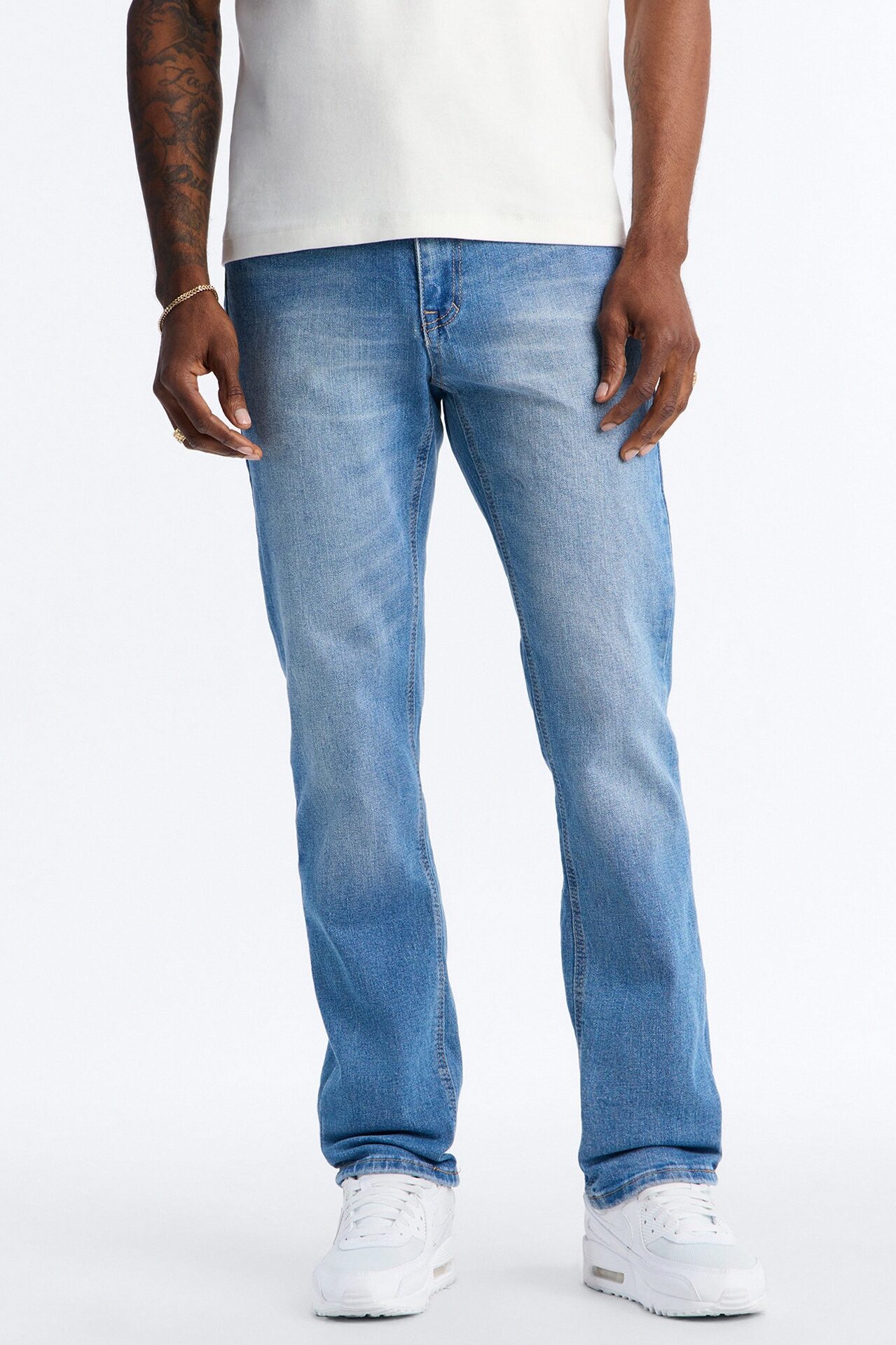 Essential Slim Stretch Jean - Medium Blue Wash