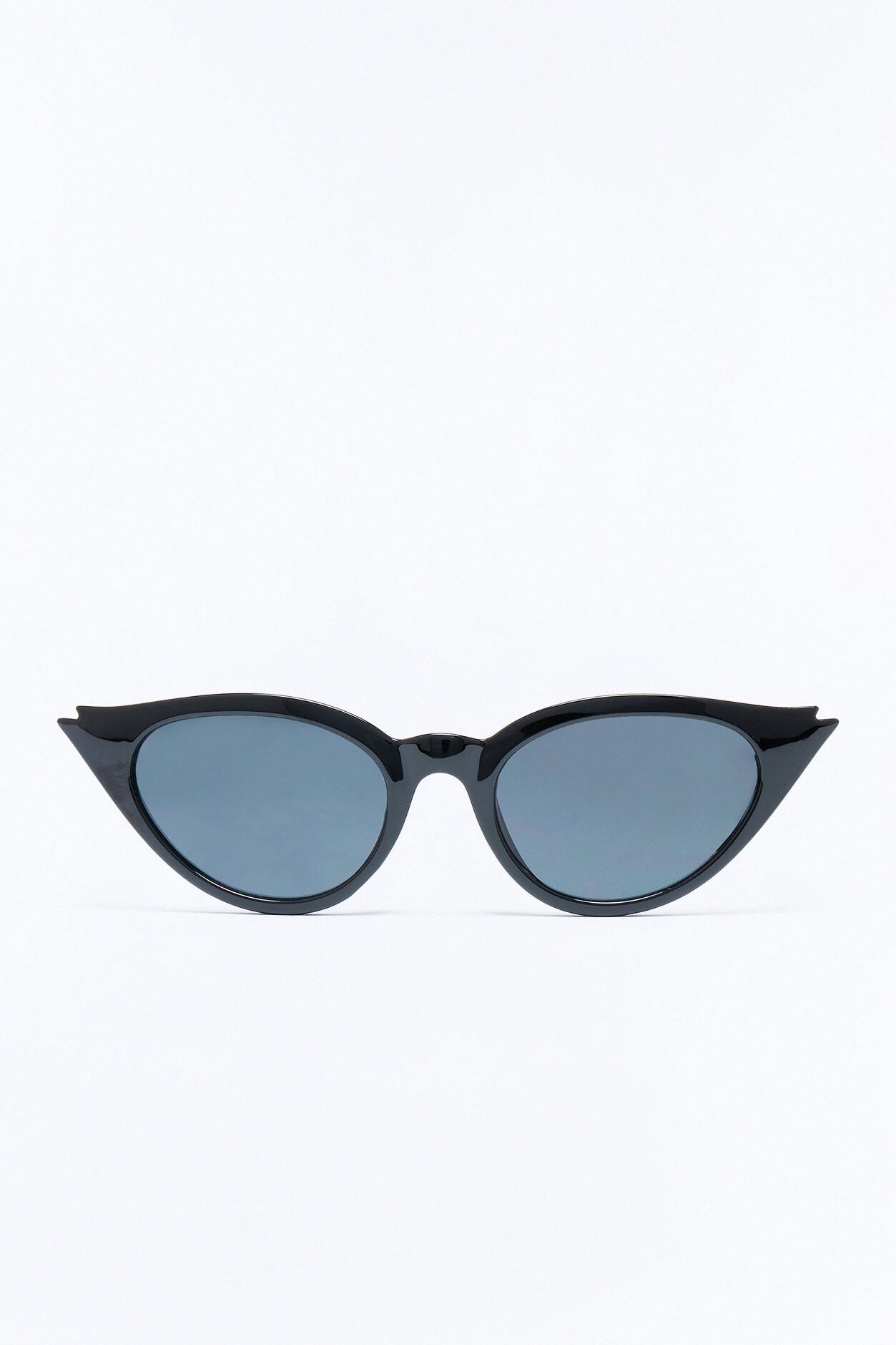 Persuade You Sunglasses - Black