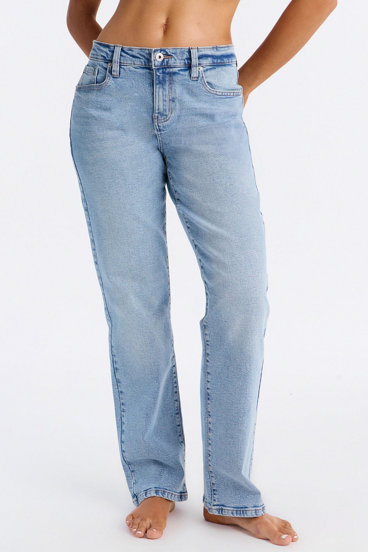 Mar Vista Stretch Straight Leg Jeans - Light Wash