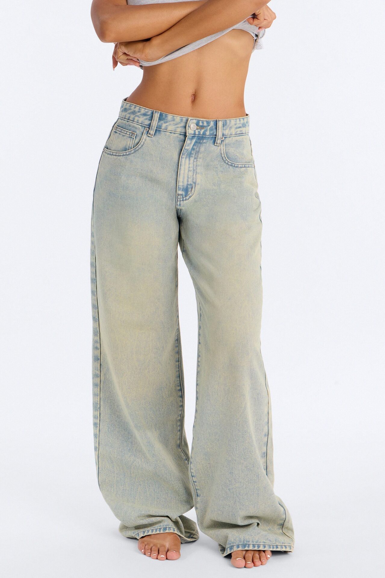 A Total Looker Dropped Waist Baggy Jeans - Vintage Wash