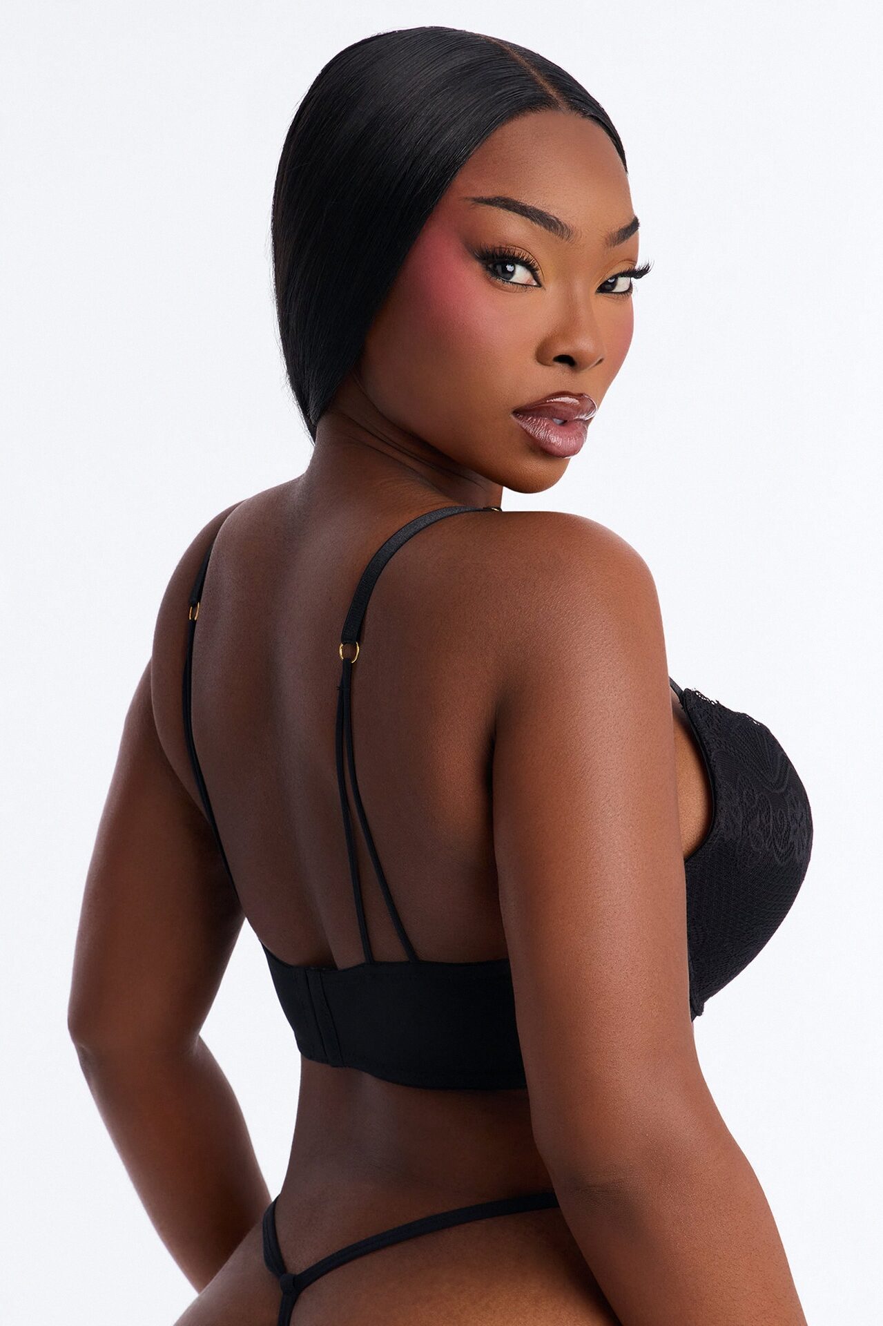 Lacey Lift Deep Plunge Push Up Lace Bra - Black