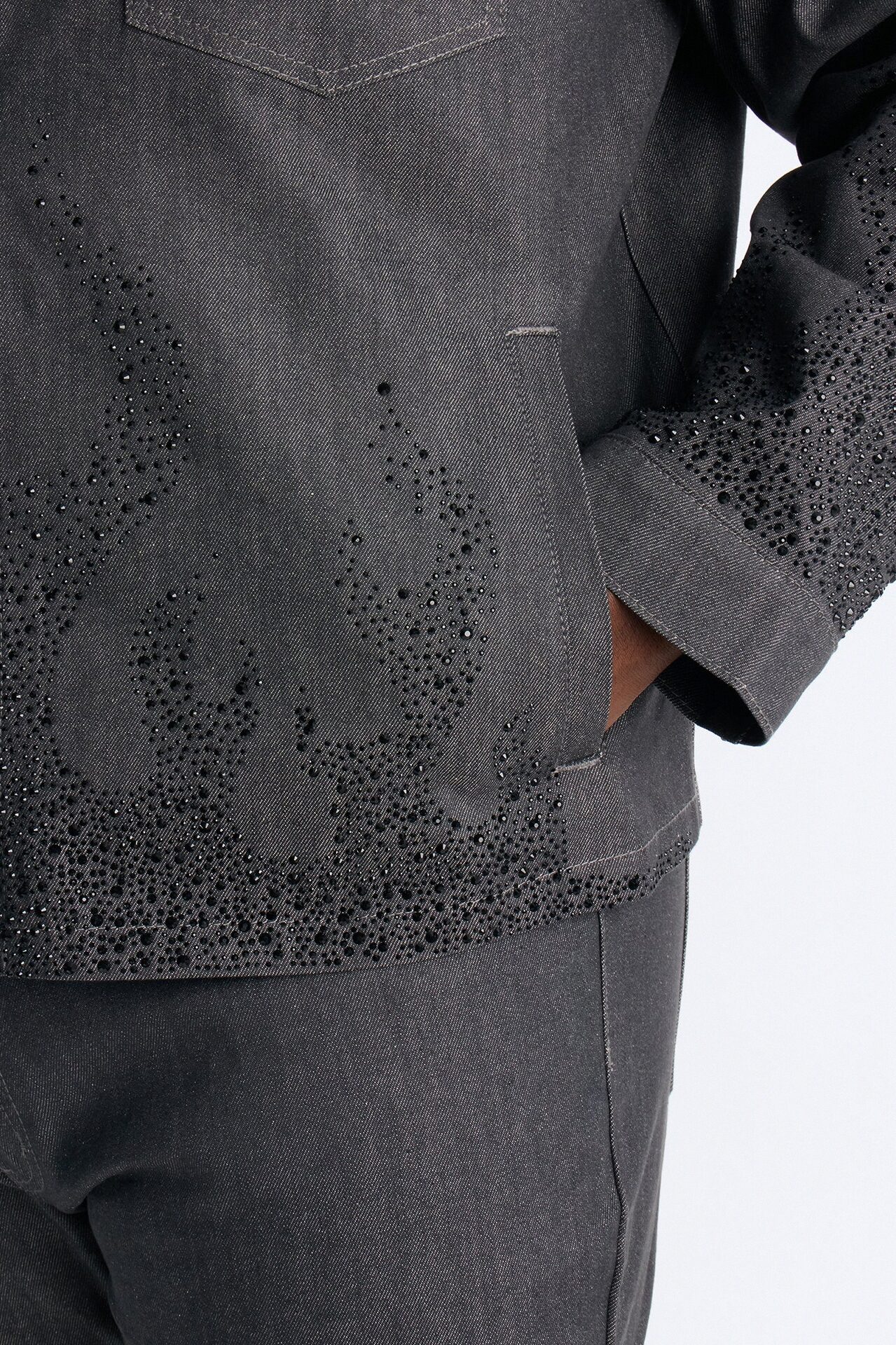 Cropped Dark Ember Trucker Jacket - Grey