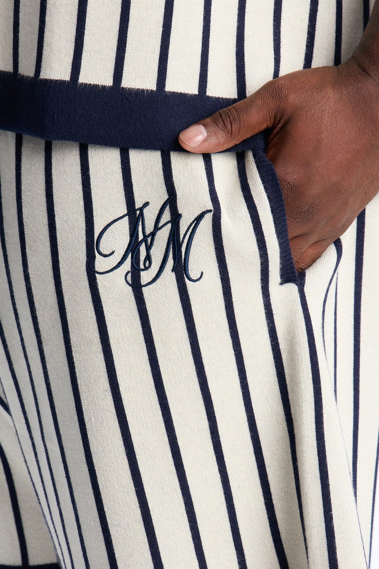 Relaxed Estate Stripe Short - Navy