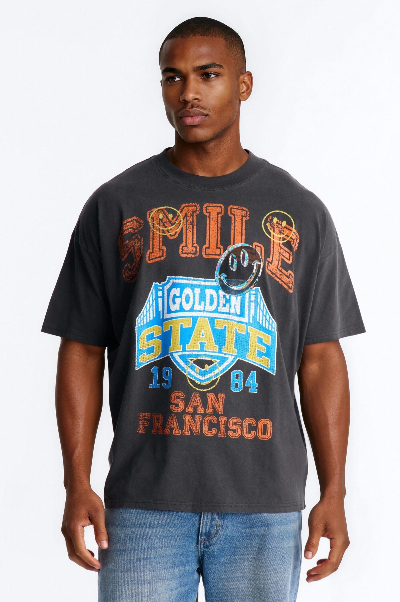 Smile Golden State San Fran Vintage Oversized Print Short Sleeve Tee - Black