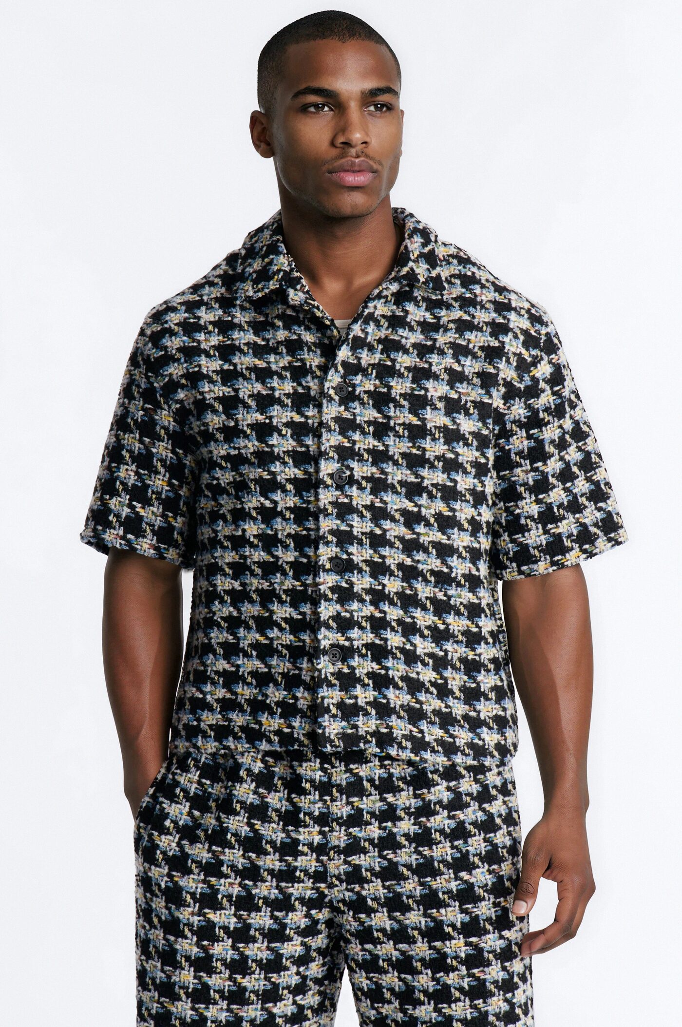 Cropped Relaxed Textured Boucle Houndstooth Button Up Shirt - Black