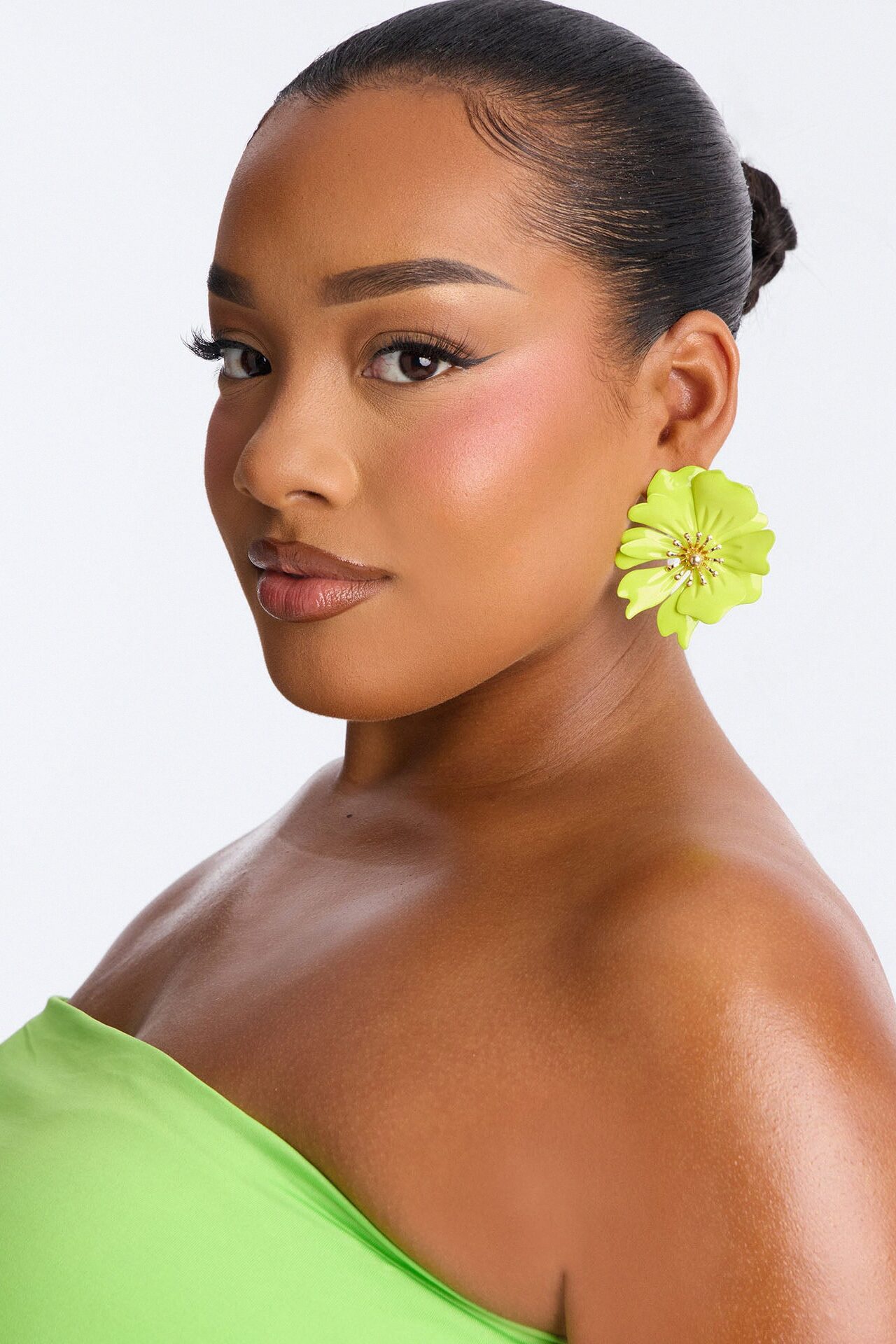 Lily Breeze Earrings - Green